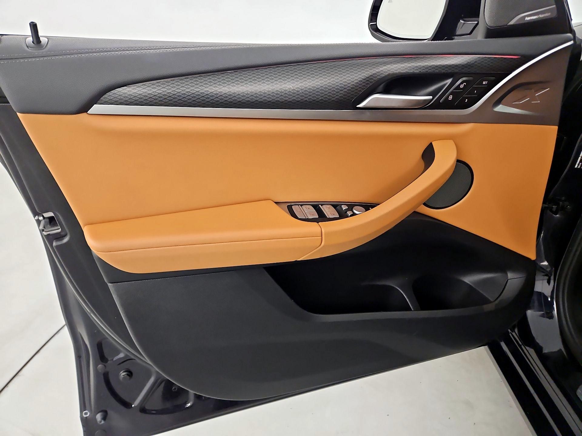 Thumbnail: 2022 BMW X3 - 12