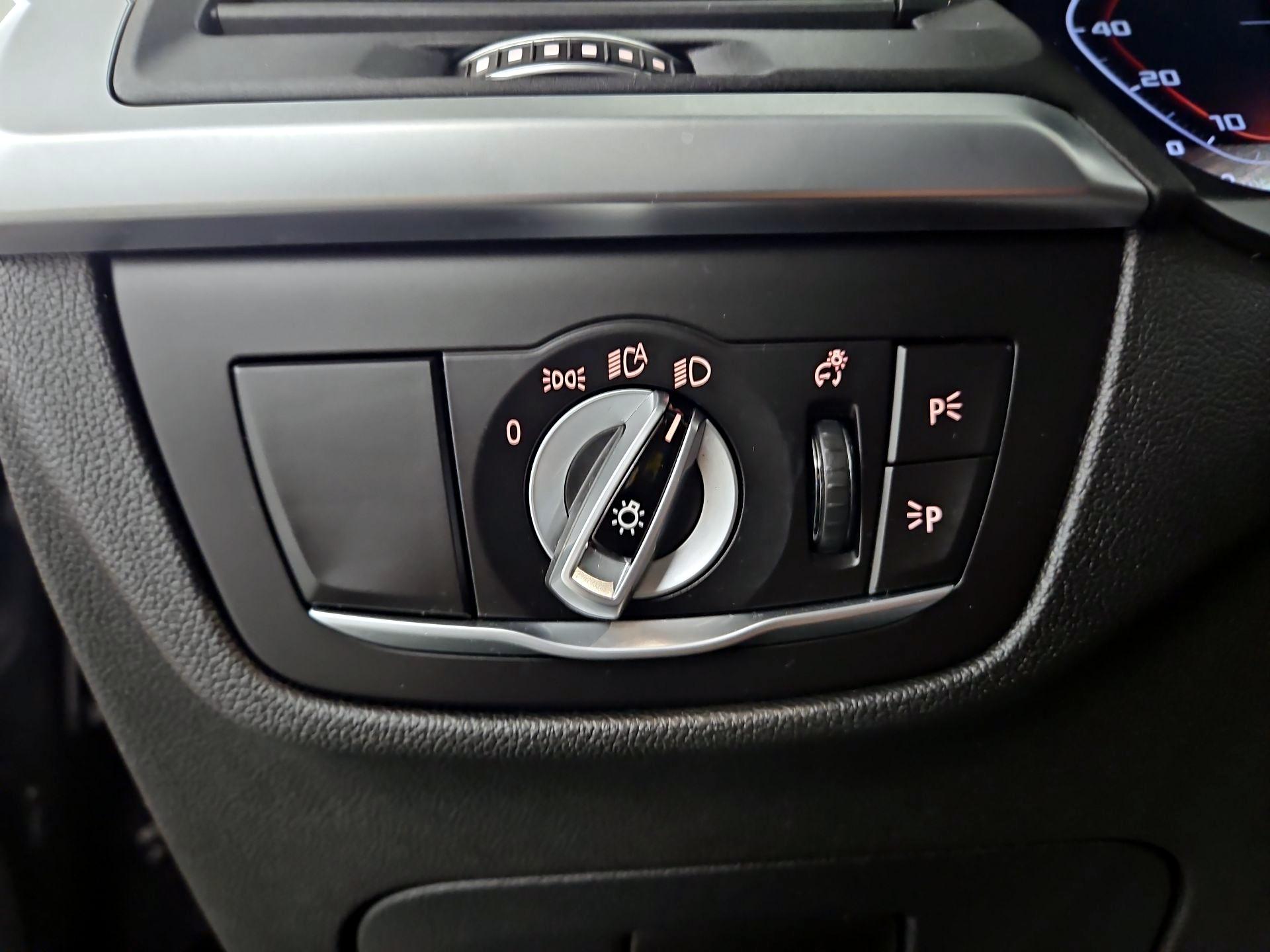 Thumbnail: 2022 BMW X3 - 13