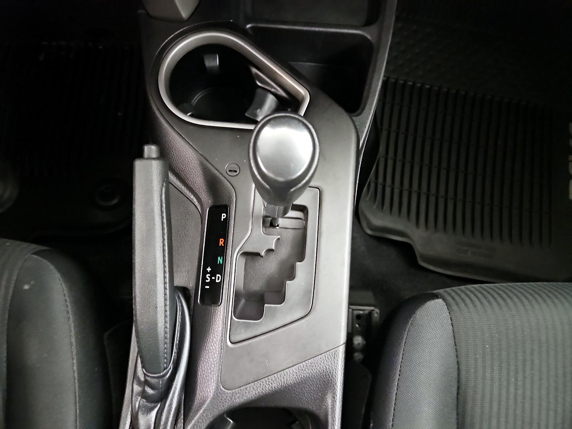 Thumbnail: 2018 Toyota RAV4 - 17