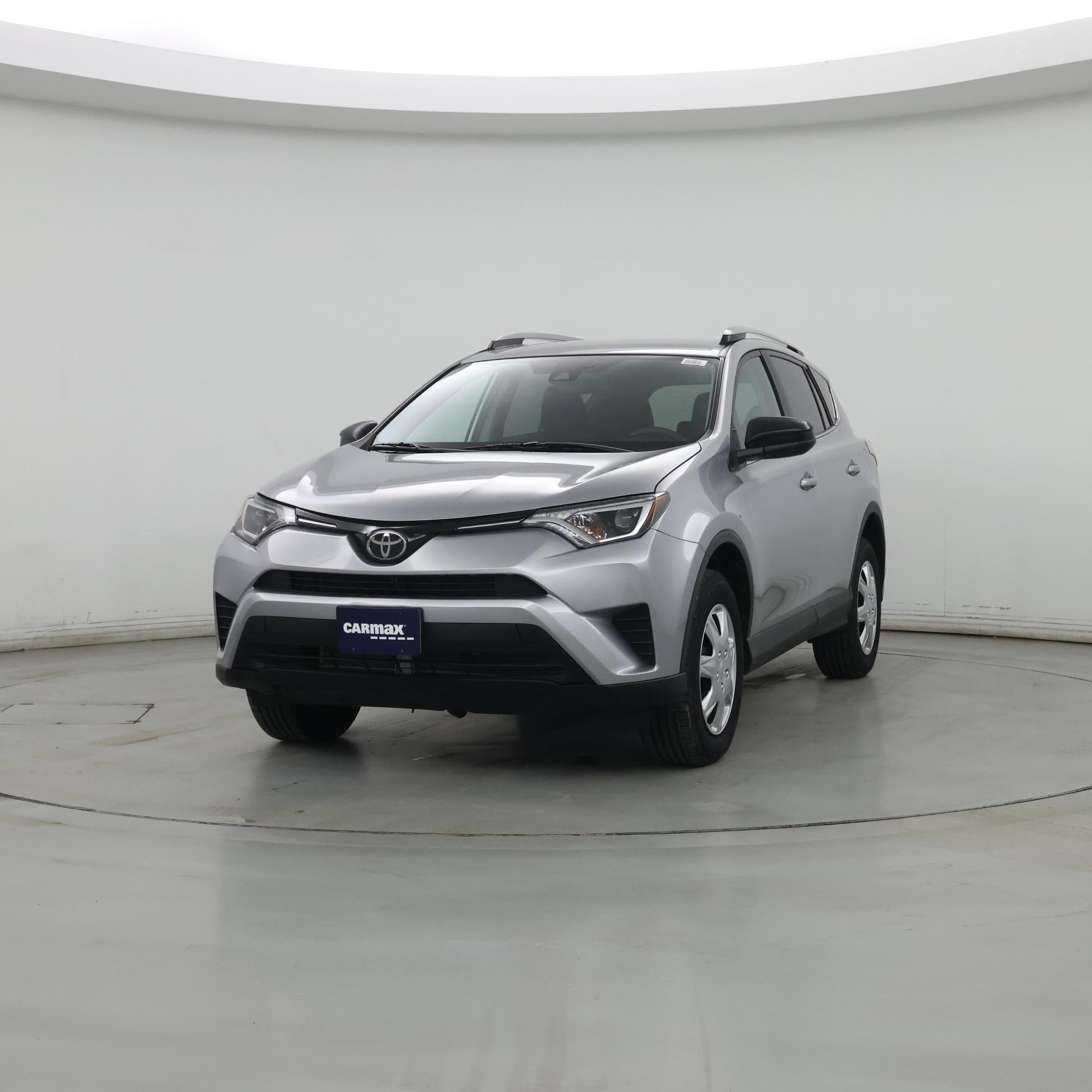 Thumbnail: 2018 Toyota RAV4 - 4