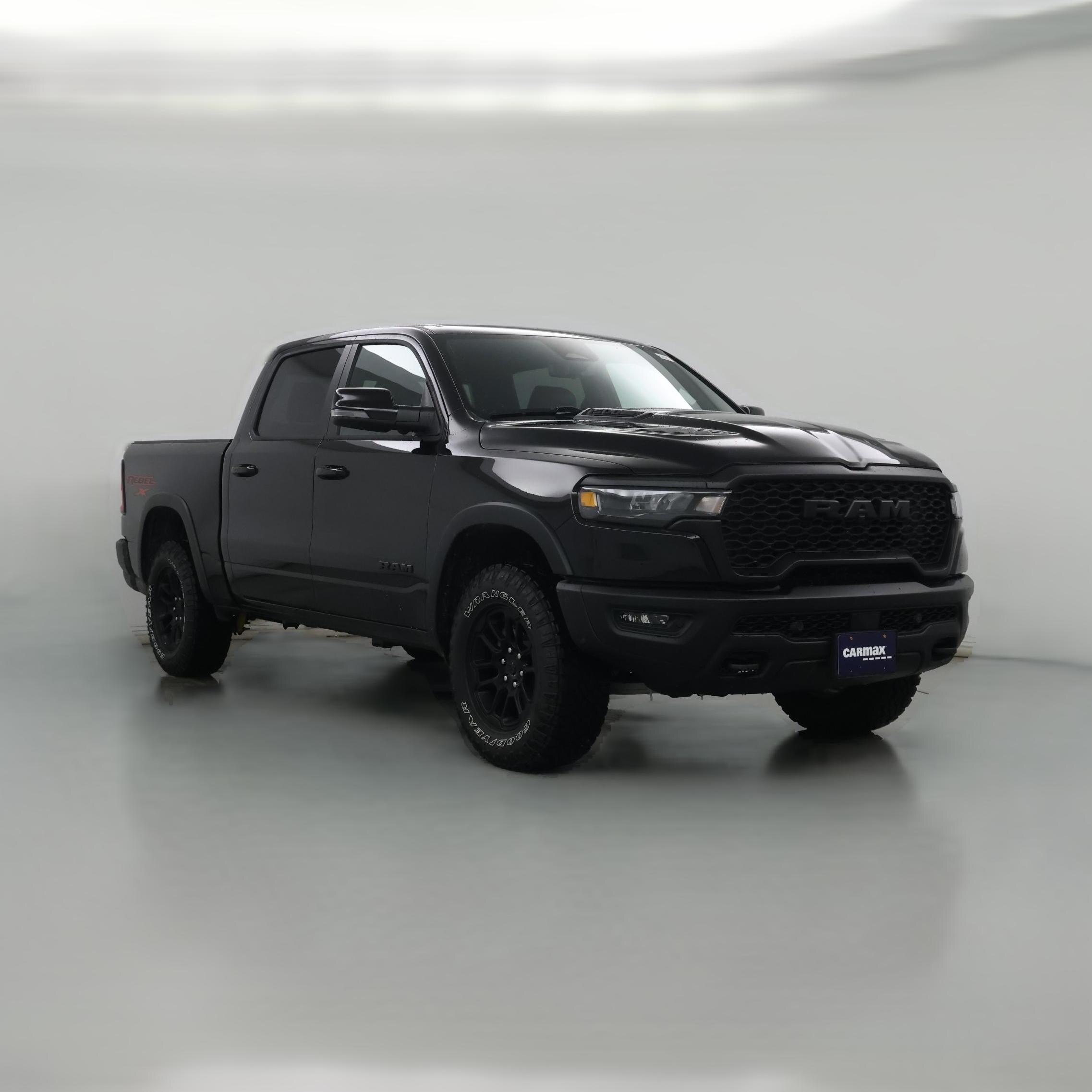 Thumbnail: 2025 RAM 1500 - 1