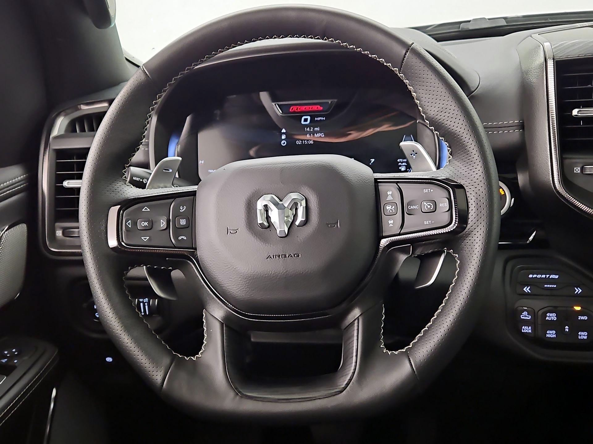 Thumbnail: 2025 RAM 1500 - 10