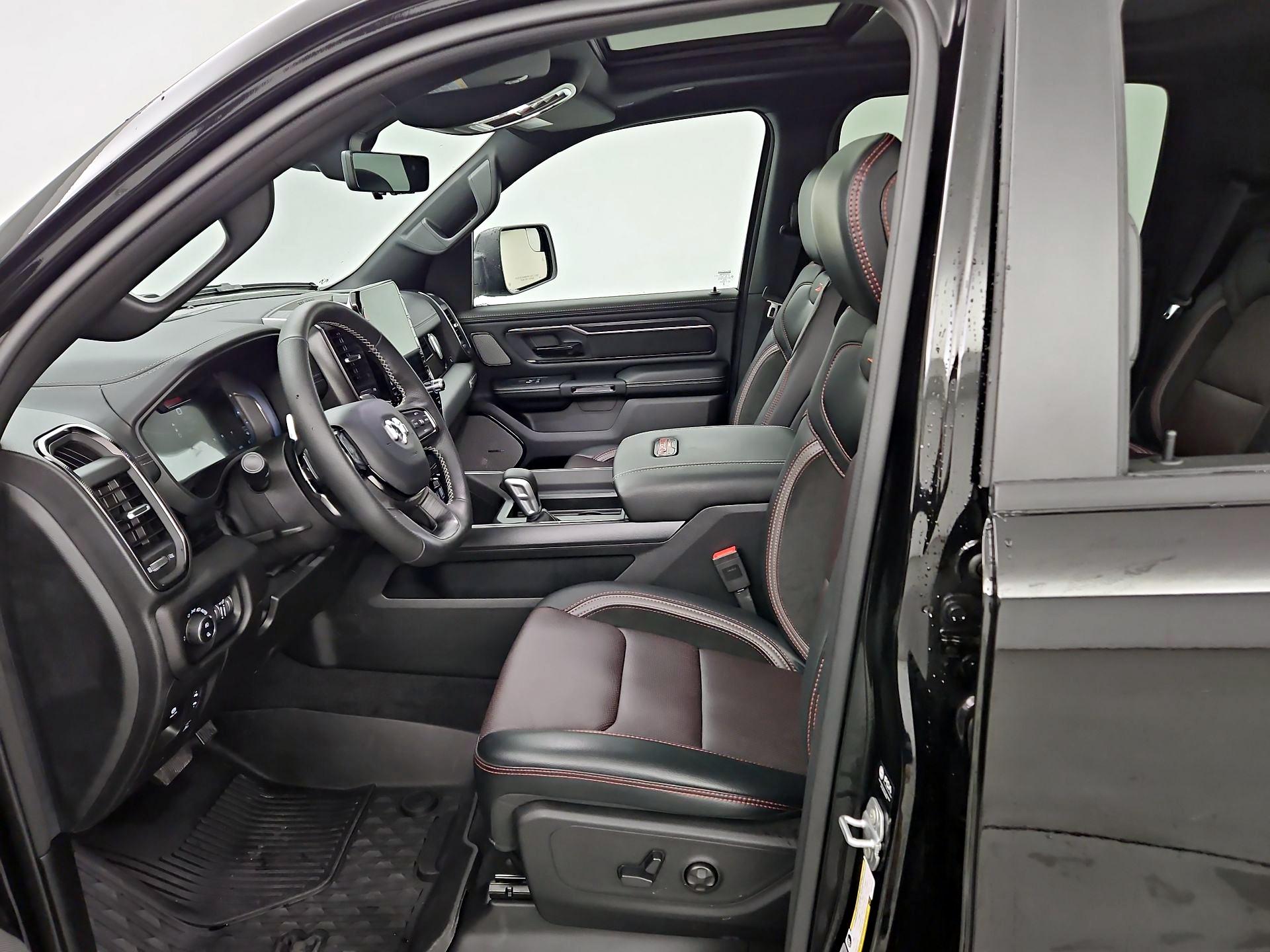 Thumbnail: 2025 RAM 1500 - 11