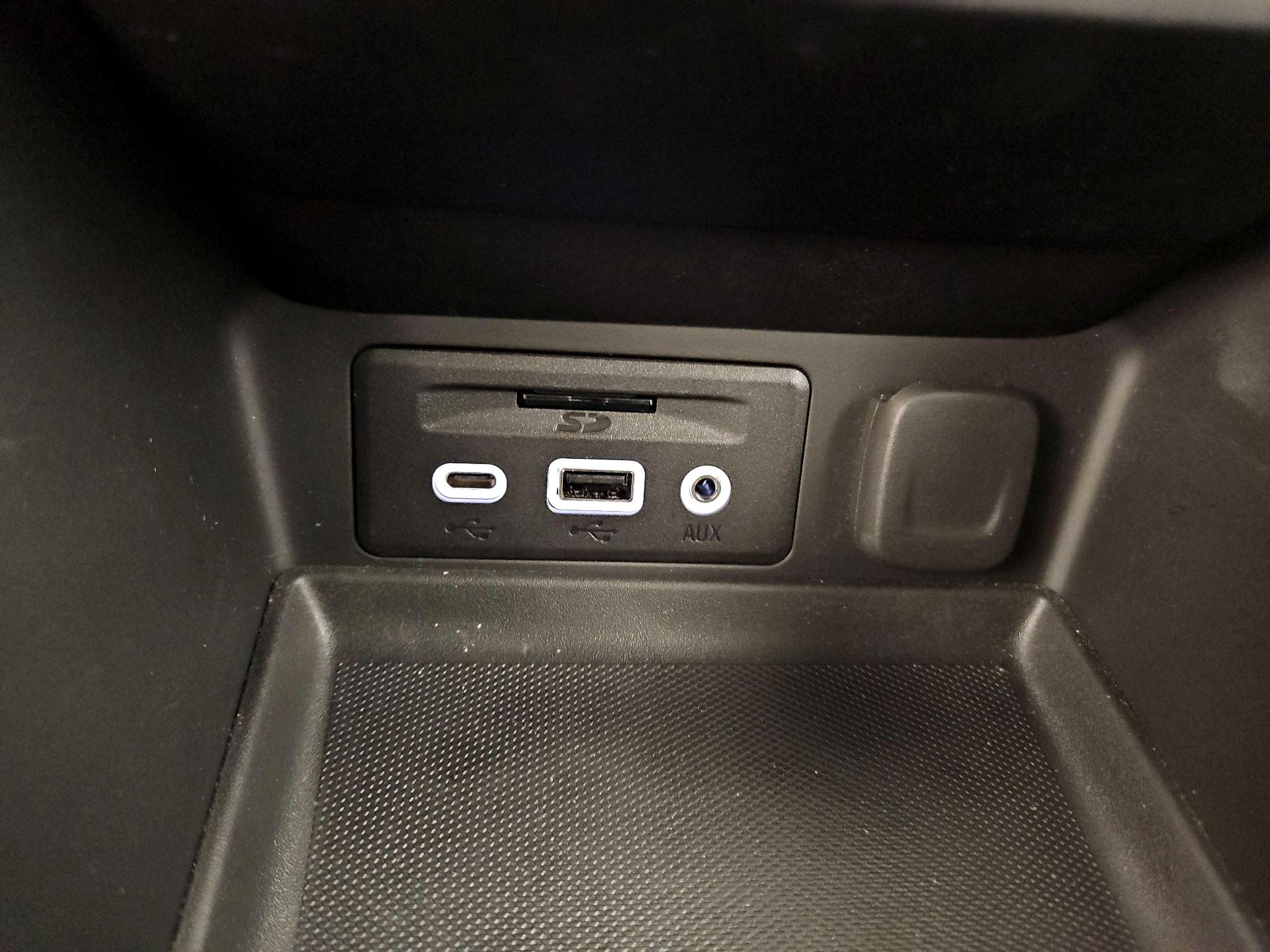 Thumbnail: 2024 GMC Terrain - 18