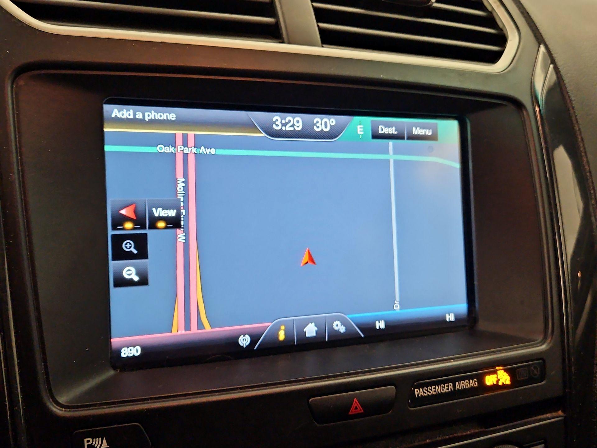 Thumbnail: 2016 Ford Explorer - 14