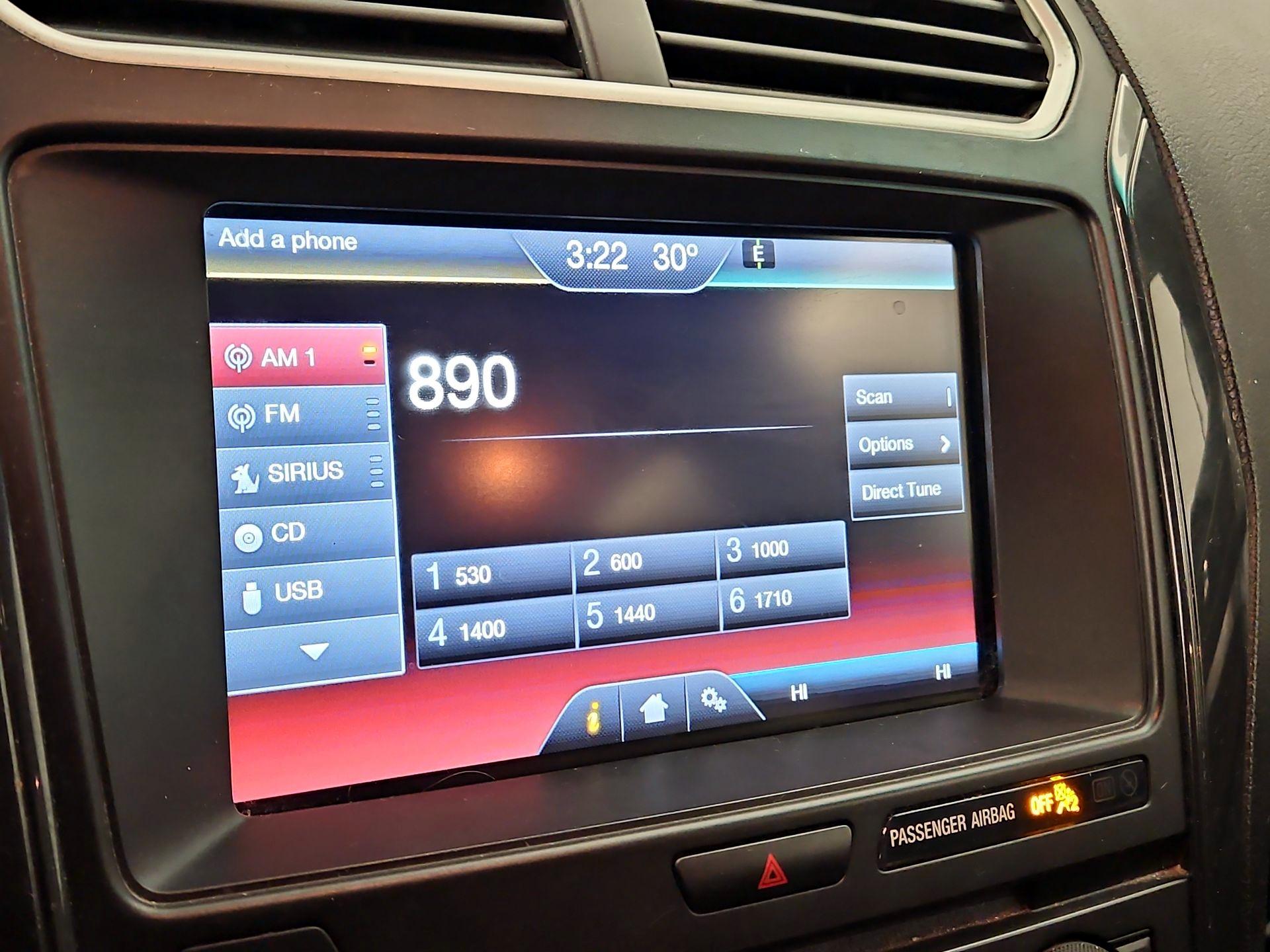 Thumbnail: 2016 Ford Explorer - 16