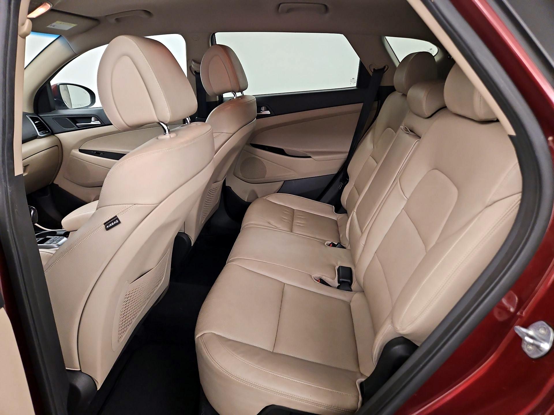 Thumbnail: 2016 Hyundai Tucson - 20