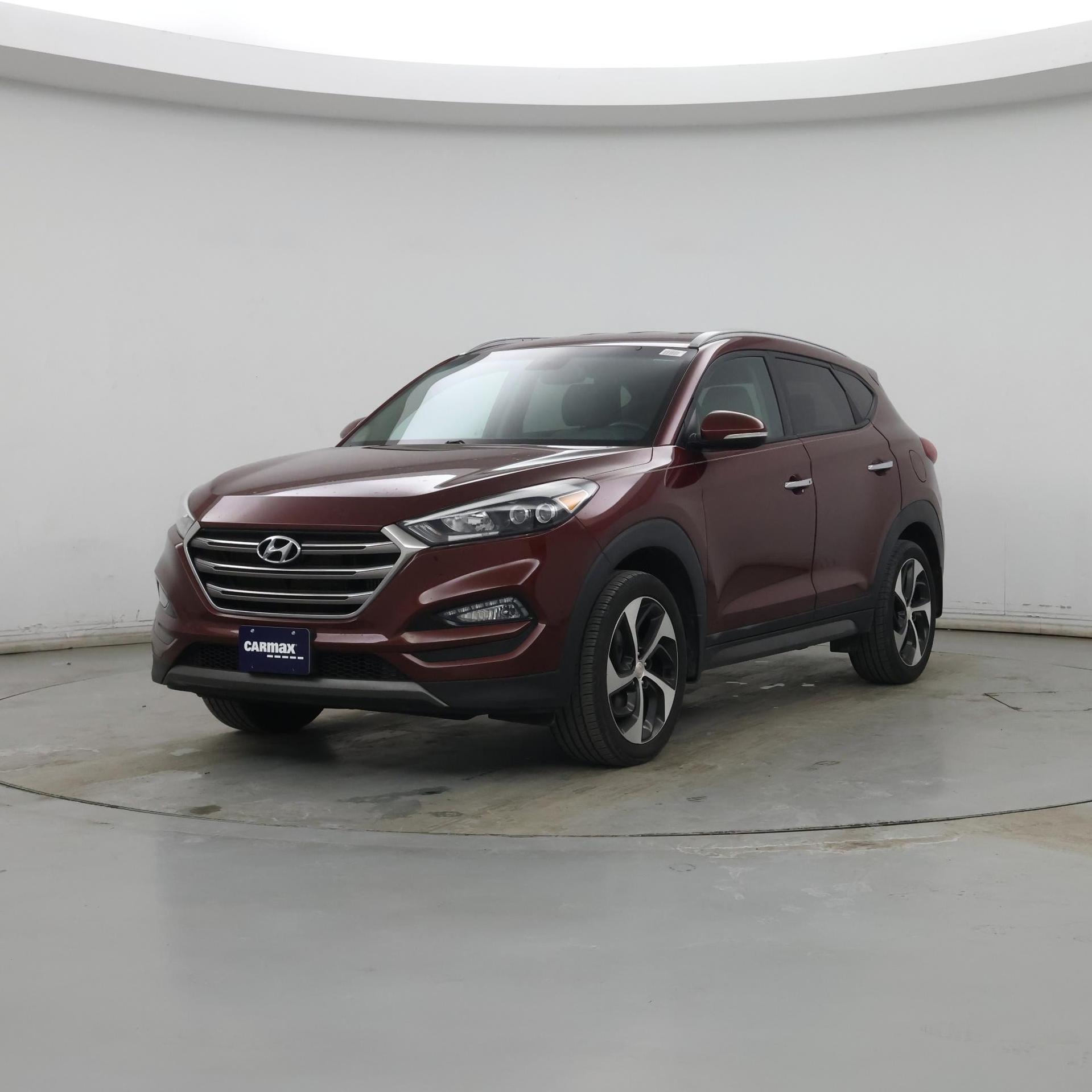 Thumbnail: 2016 Hyundai Tucson - 4