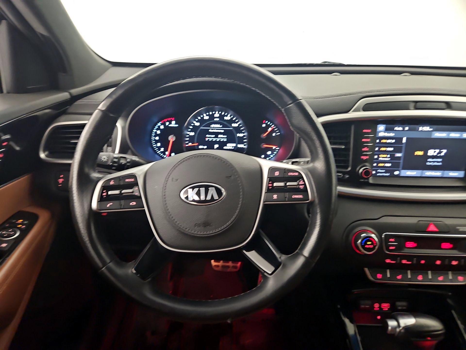 Thumbnail: 2019 Kia Sorento - 10