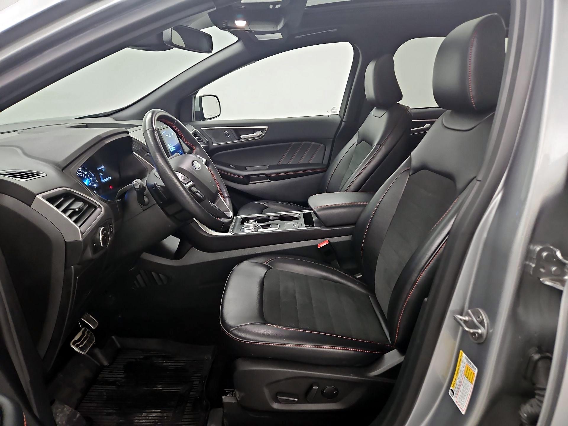 Thumbnail: 2023 Ford Edge - 11