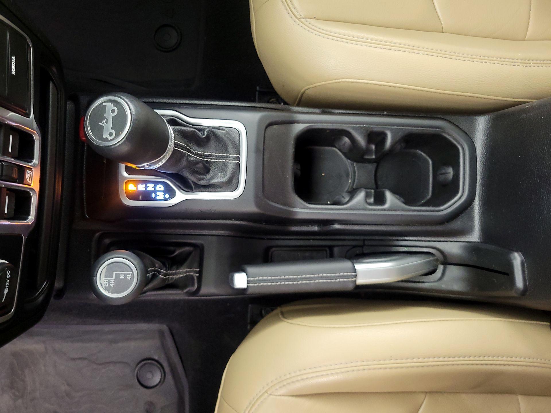 Thumbnail: 2018 Jeep Wrangler - 18