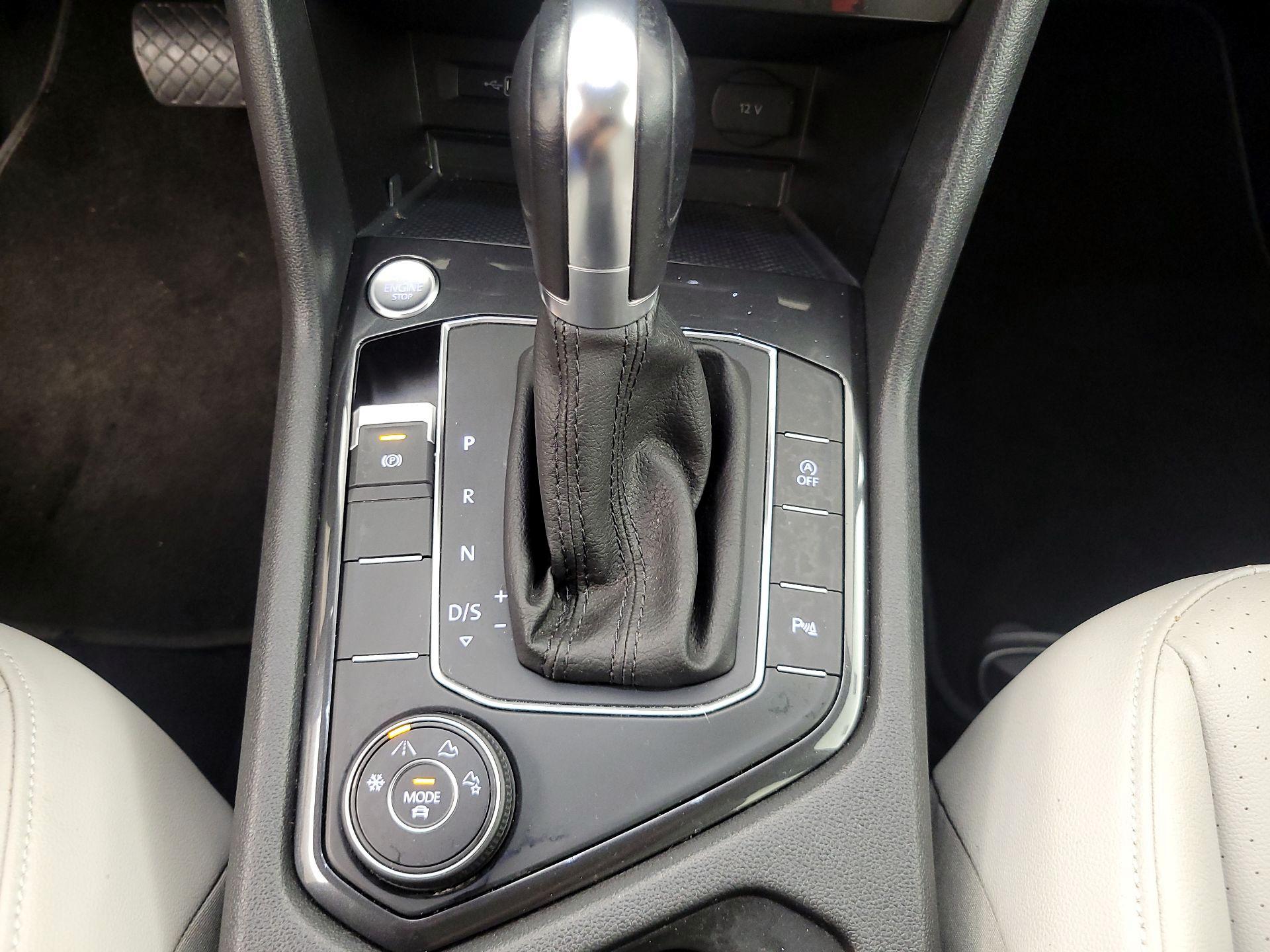 Thumbnail: 2019 Volkswagen Tiguan - 18