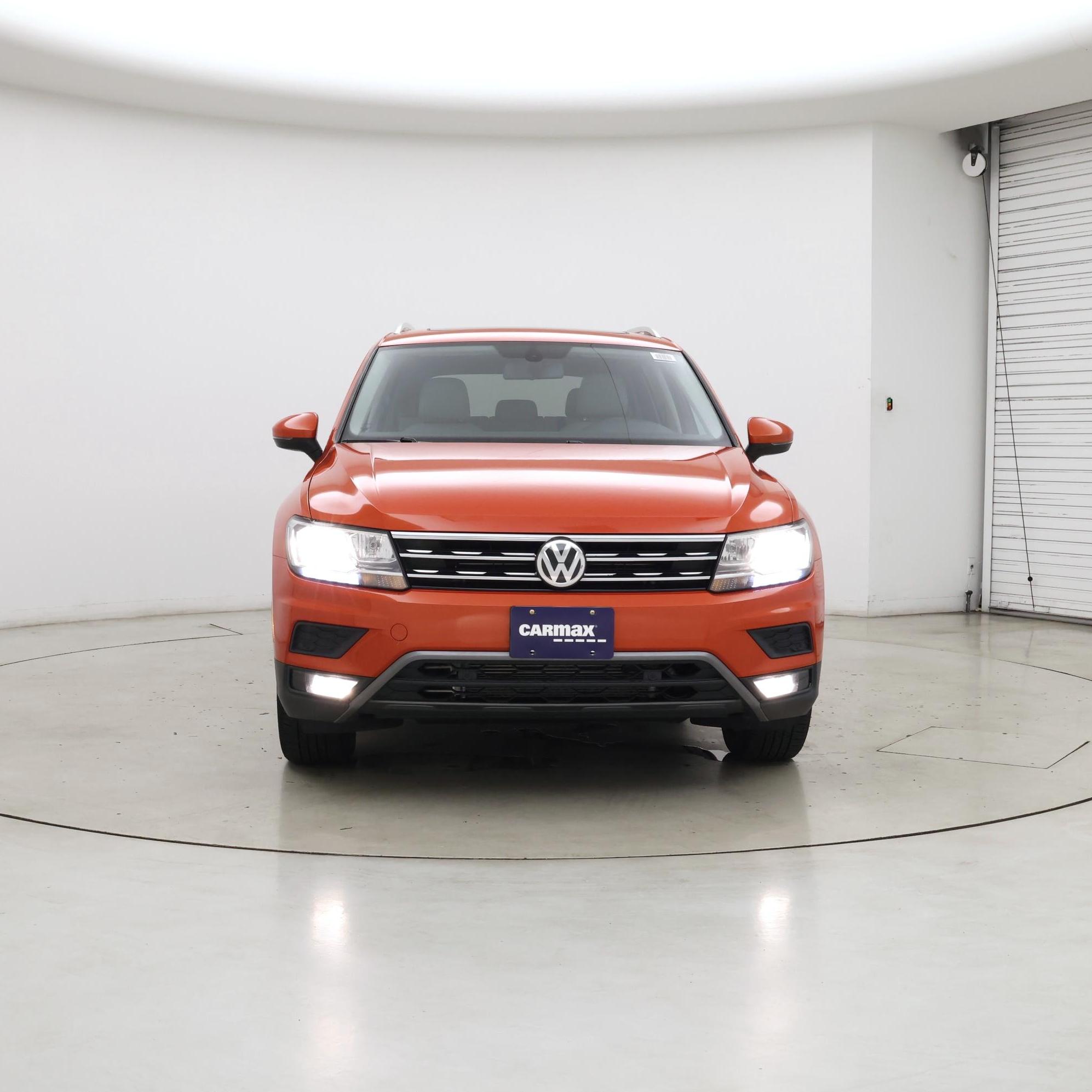Thumbnail: 2019 Volkswagen Tiguan - 5