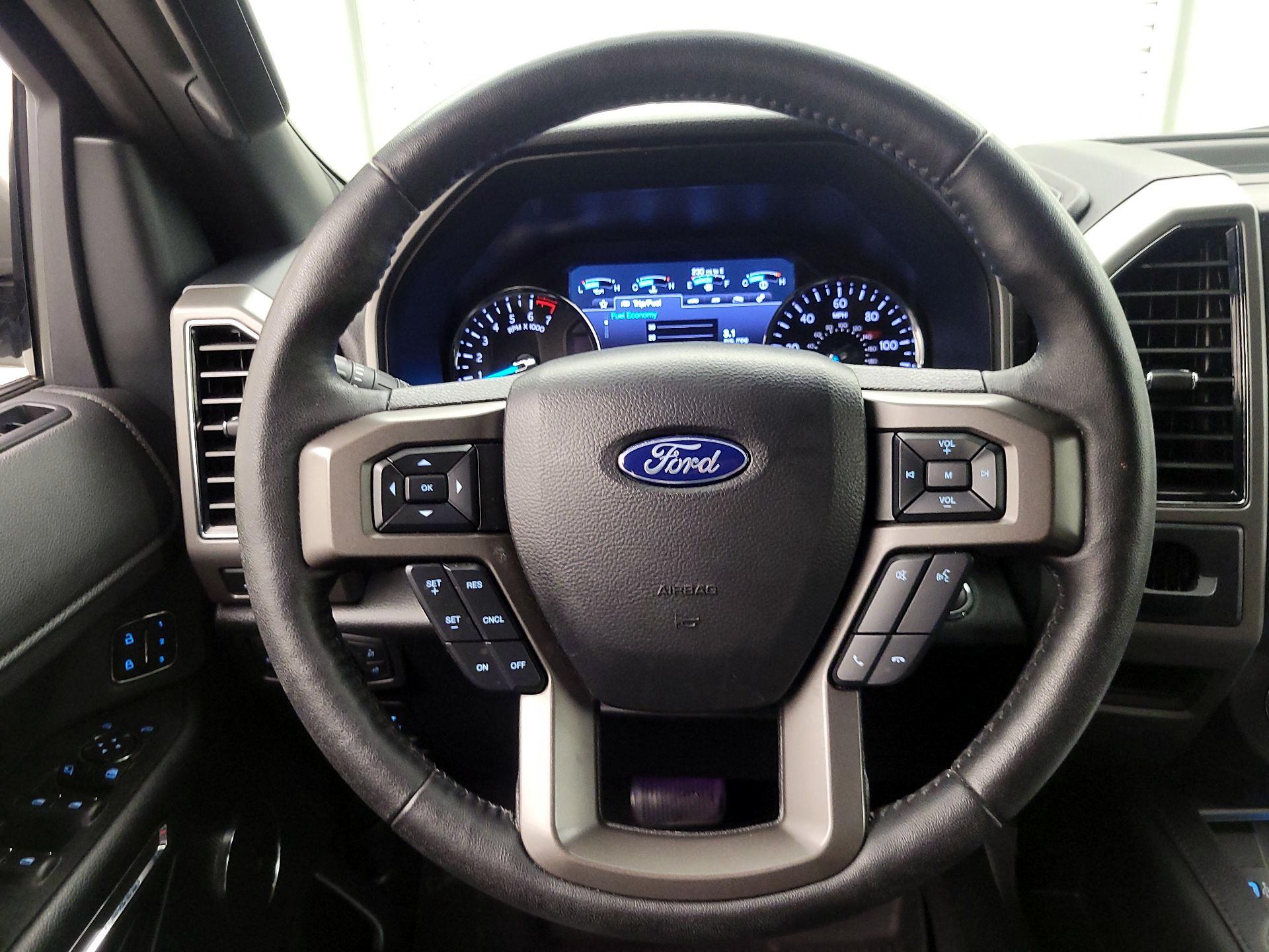 Thumbnail: 2019 Ford Expedition - 10