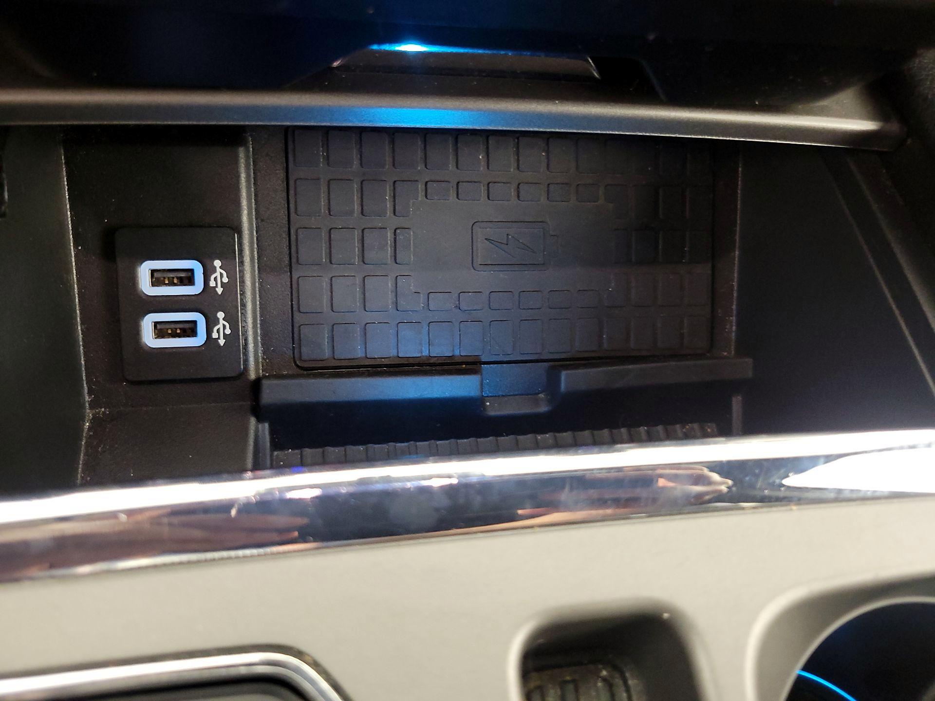 Thumbnail: 2019 Ford Expedition - 18