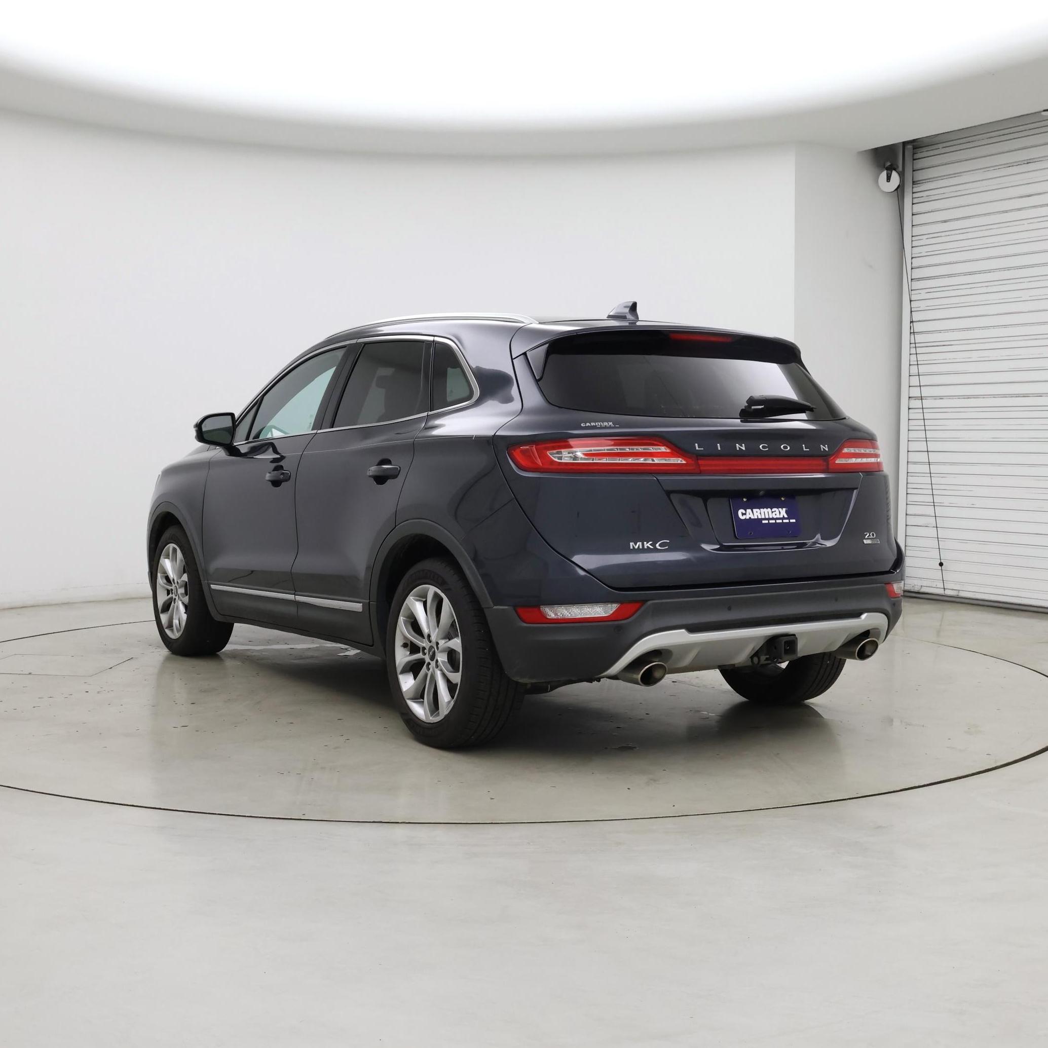 Thumbnail: 2015 Lincoln MKC - 2