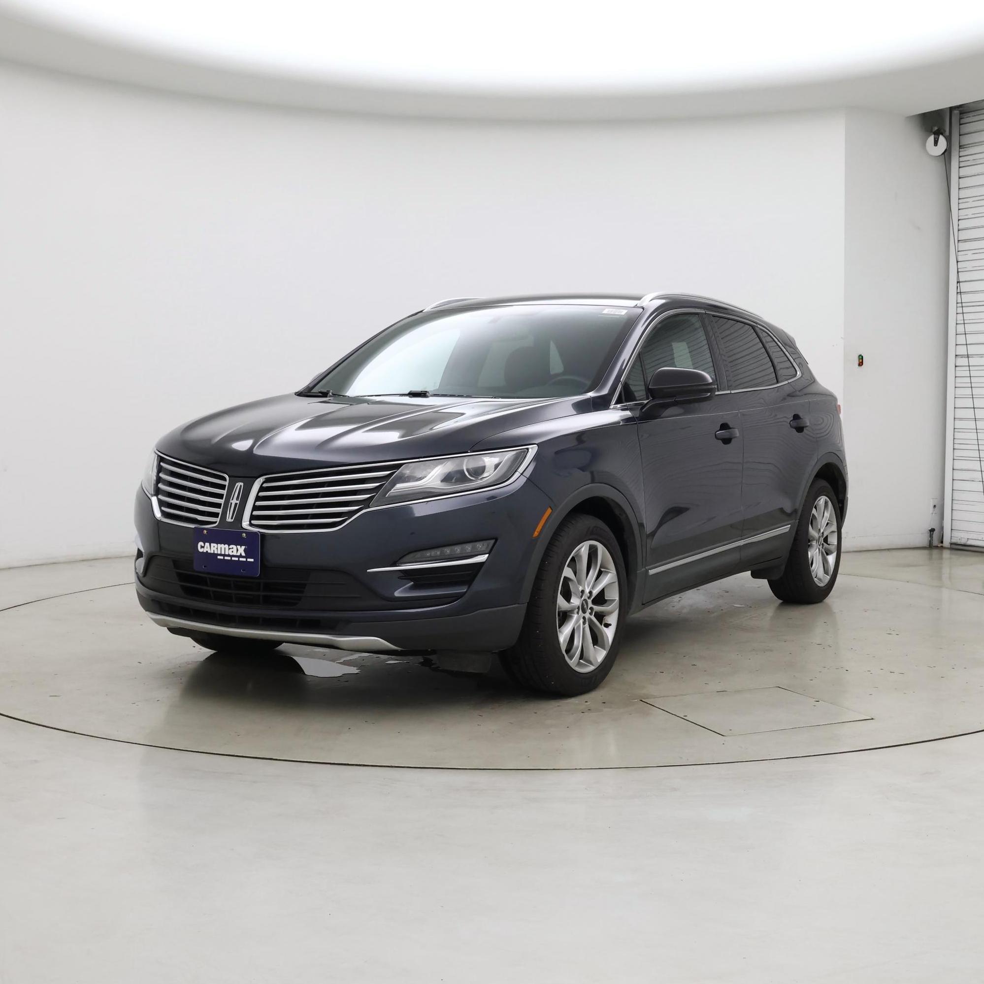 Thumbnail: 2015 Lincoln MKC - 4
