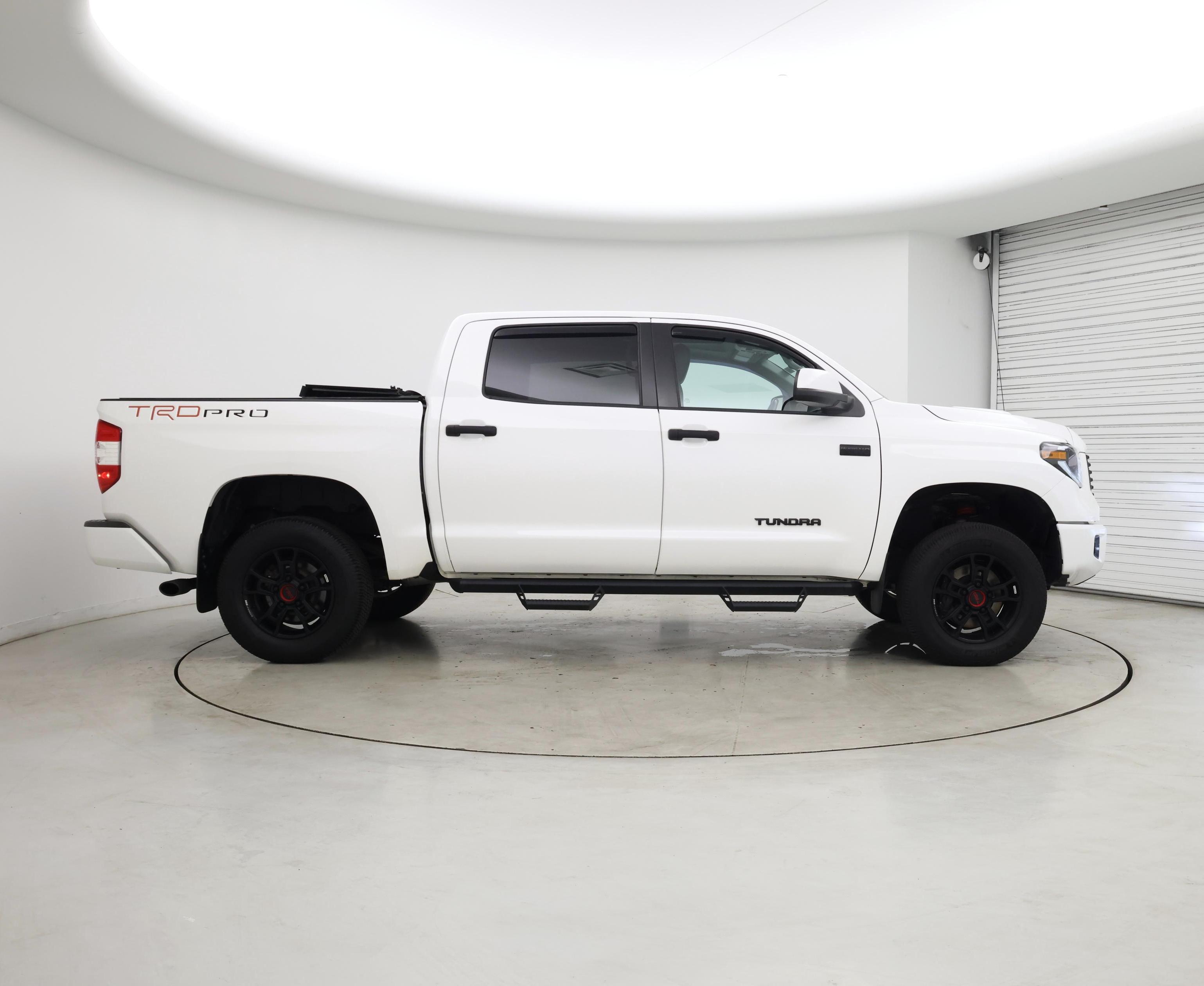 Thumbnail: 2021 Toyota Tundra - 7