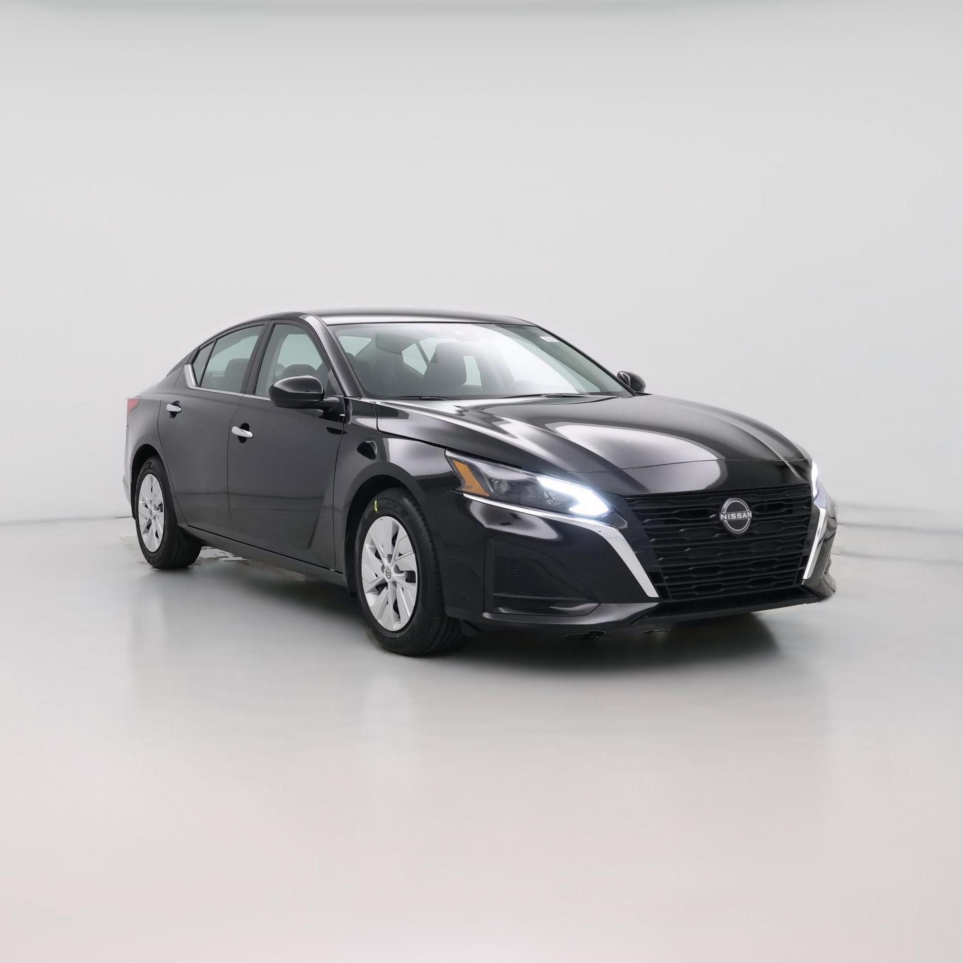 Thumbnail: 2023 Nissan Altima - 1