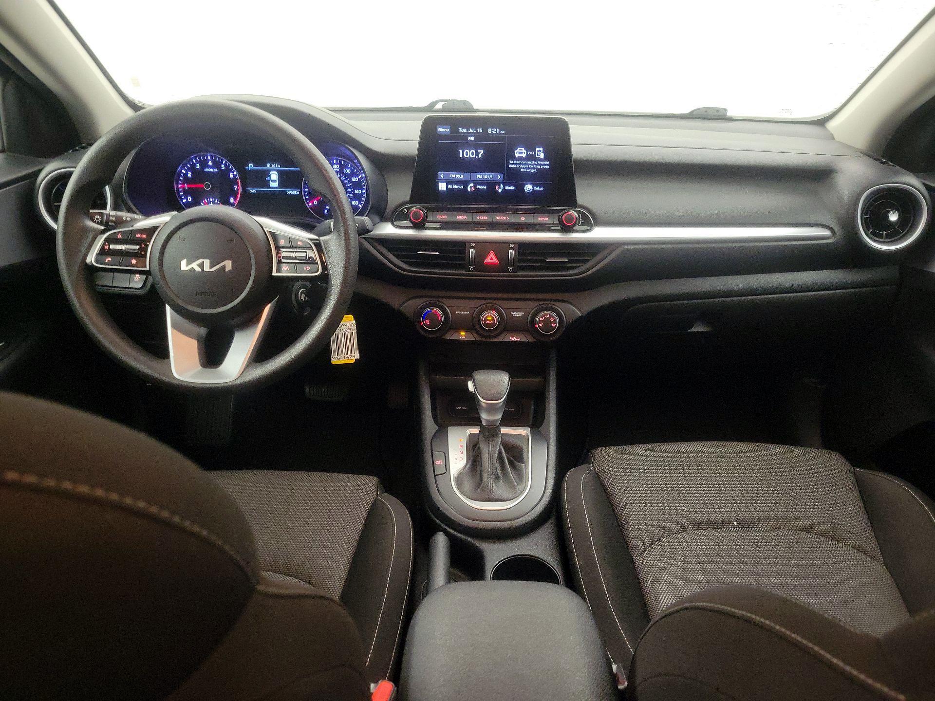 Thumbnail: 2023 Kia Forte - 9