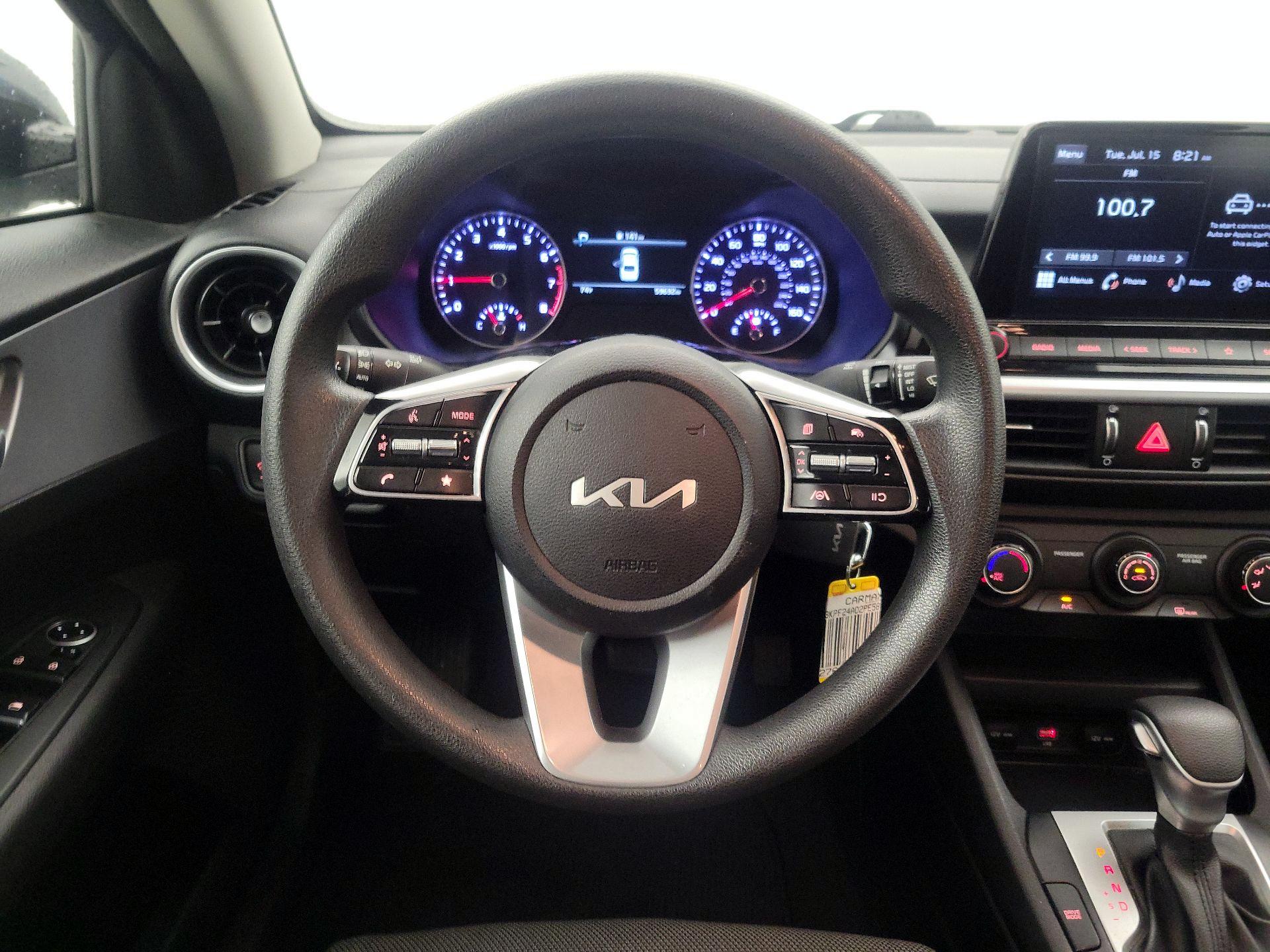 Thumbnail: 2023 Kia Forte - 10