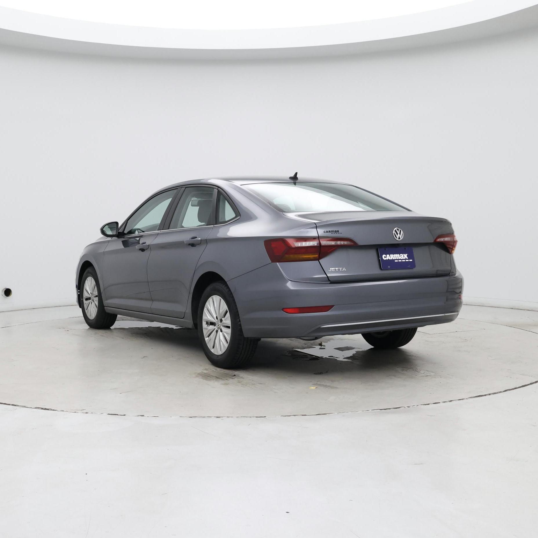 Thumbnail: 2019 Volkswagen Jetta - 2