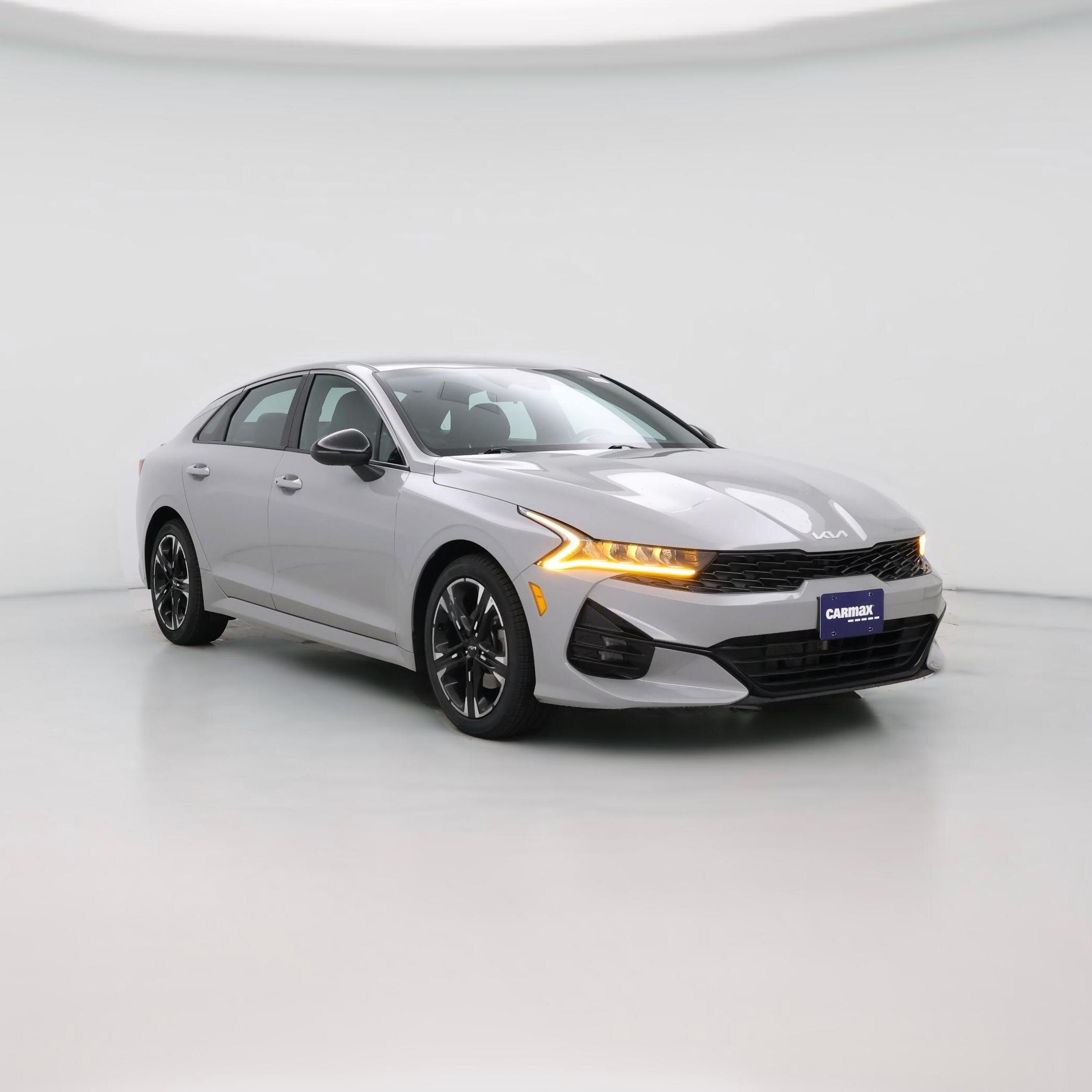 Thumbnail: 2022 Kia K5 - 1
