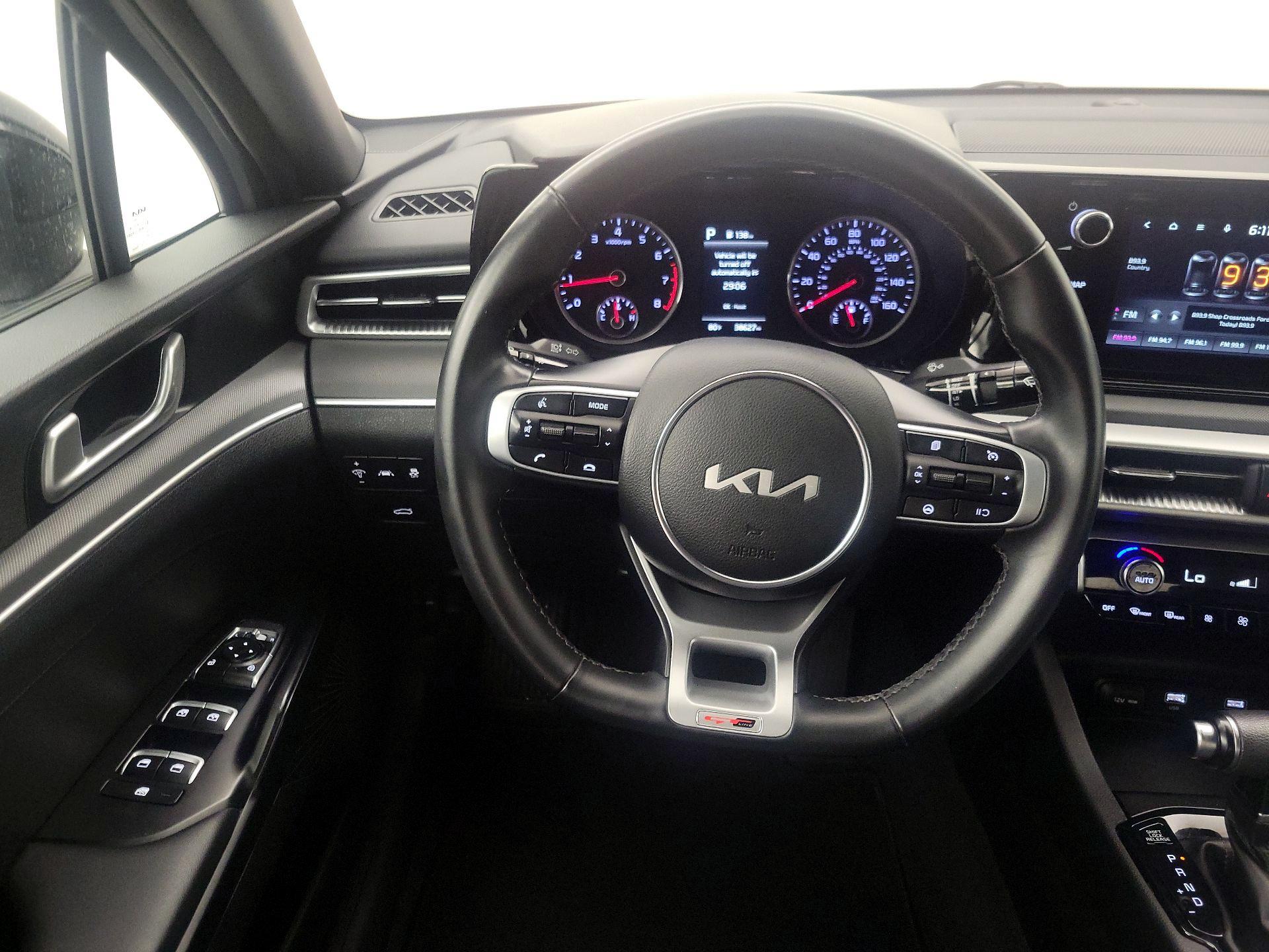 Thumbnail: 2022 Kia K5 - 10