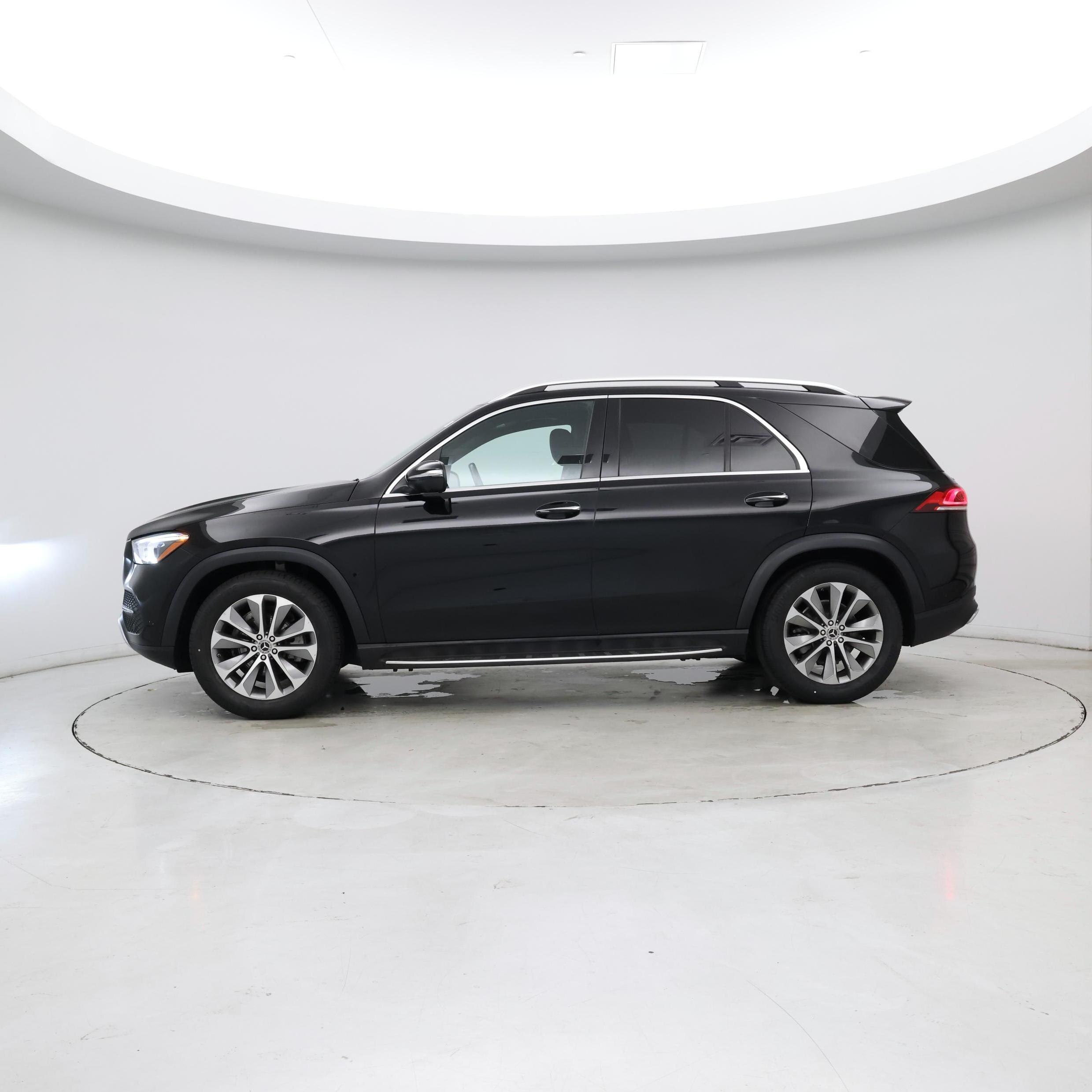 Thumbnail: 2021 Mercedes-Benz GLE - 3