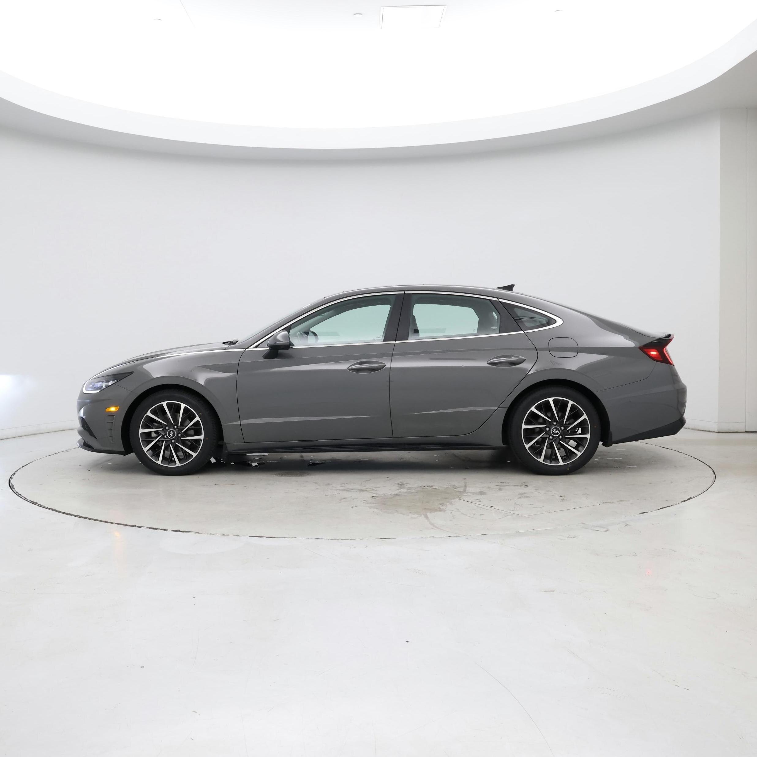 Thumbnail: 2022 Hyundai Sonata - 3