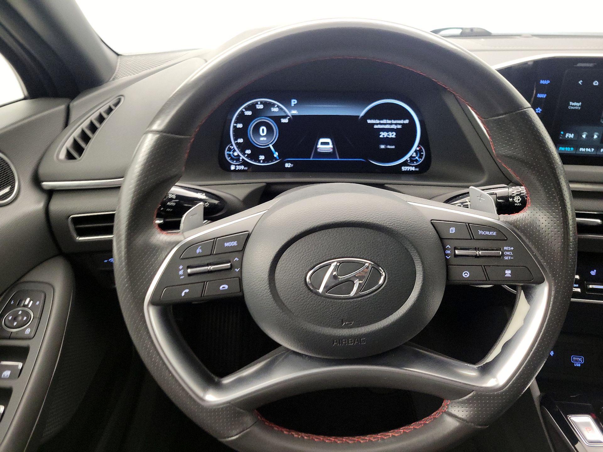 Thumbnail: 2022 Hyundai Sonata - 10