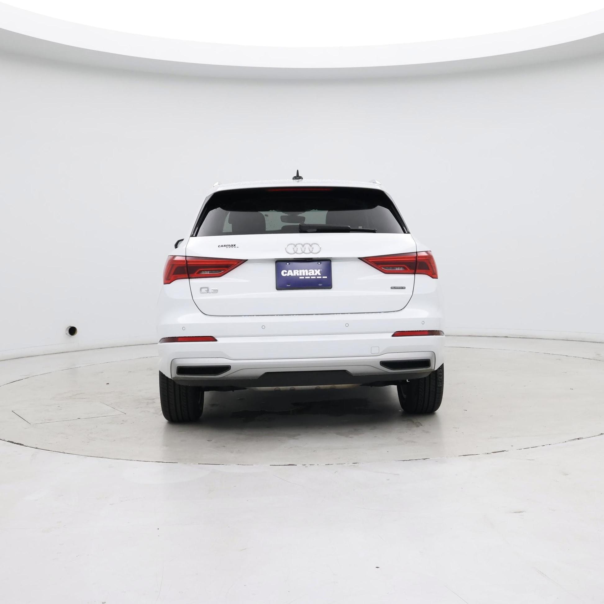 Thumbnail: 2020 Audi Q3 - 6