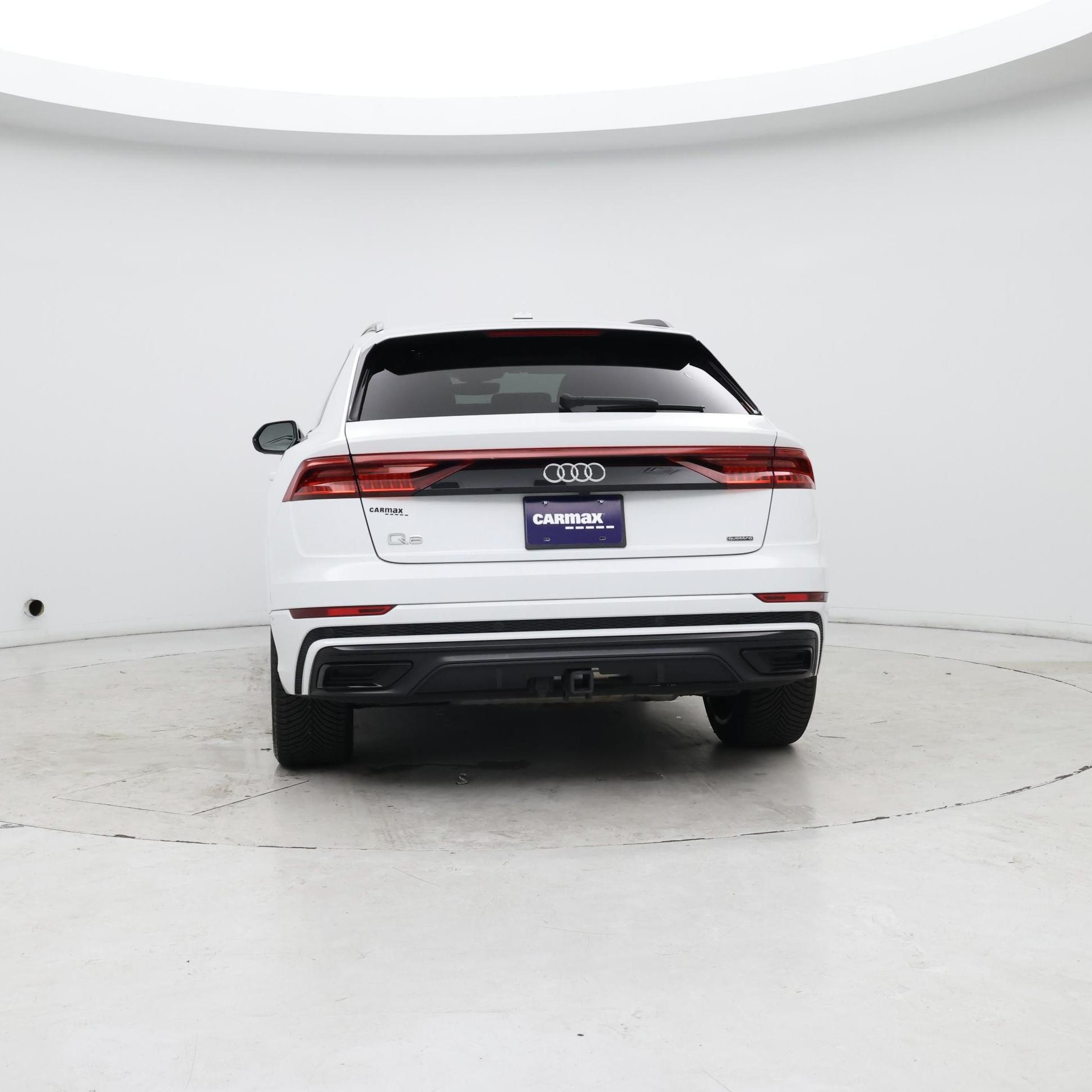 Thumbnail: 2020 Audi Q8 - 6