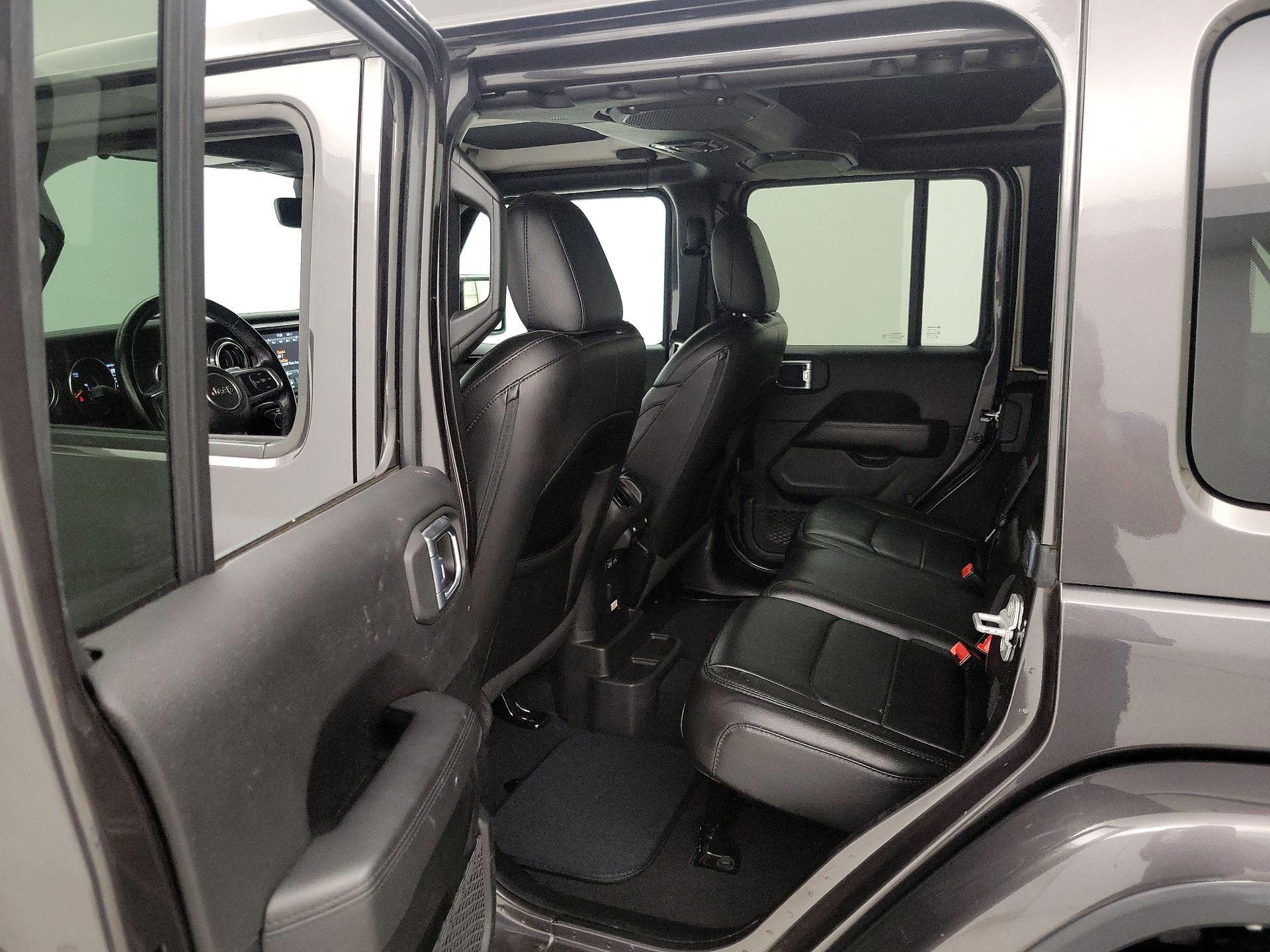 Thumbnail: 2022 Jeep Wrangler - 19