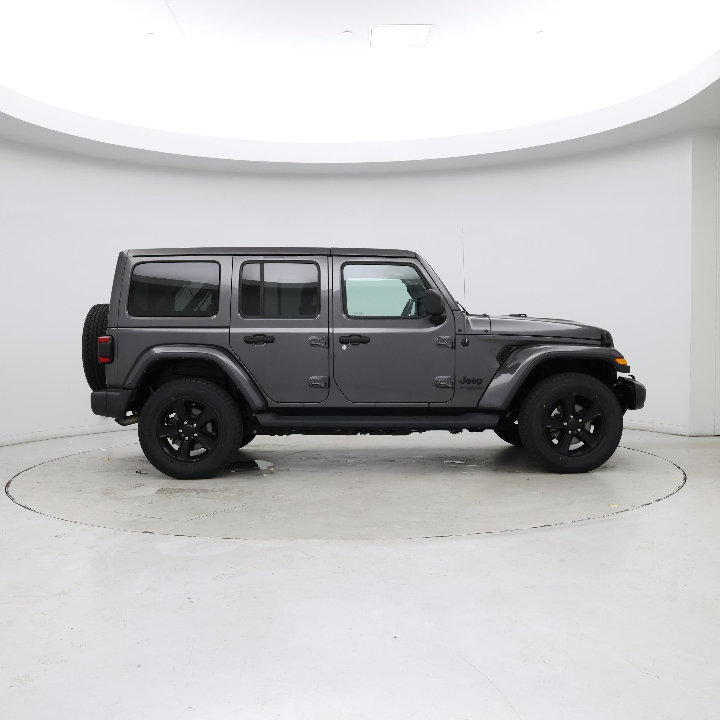 Thumbnail: 2022 Jeep Wrangler - 7