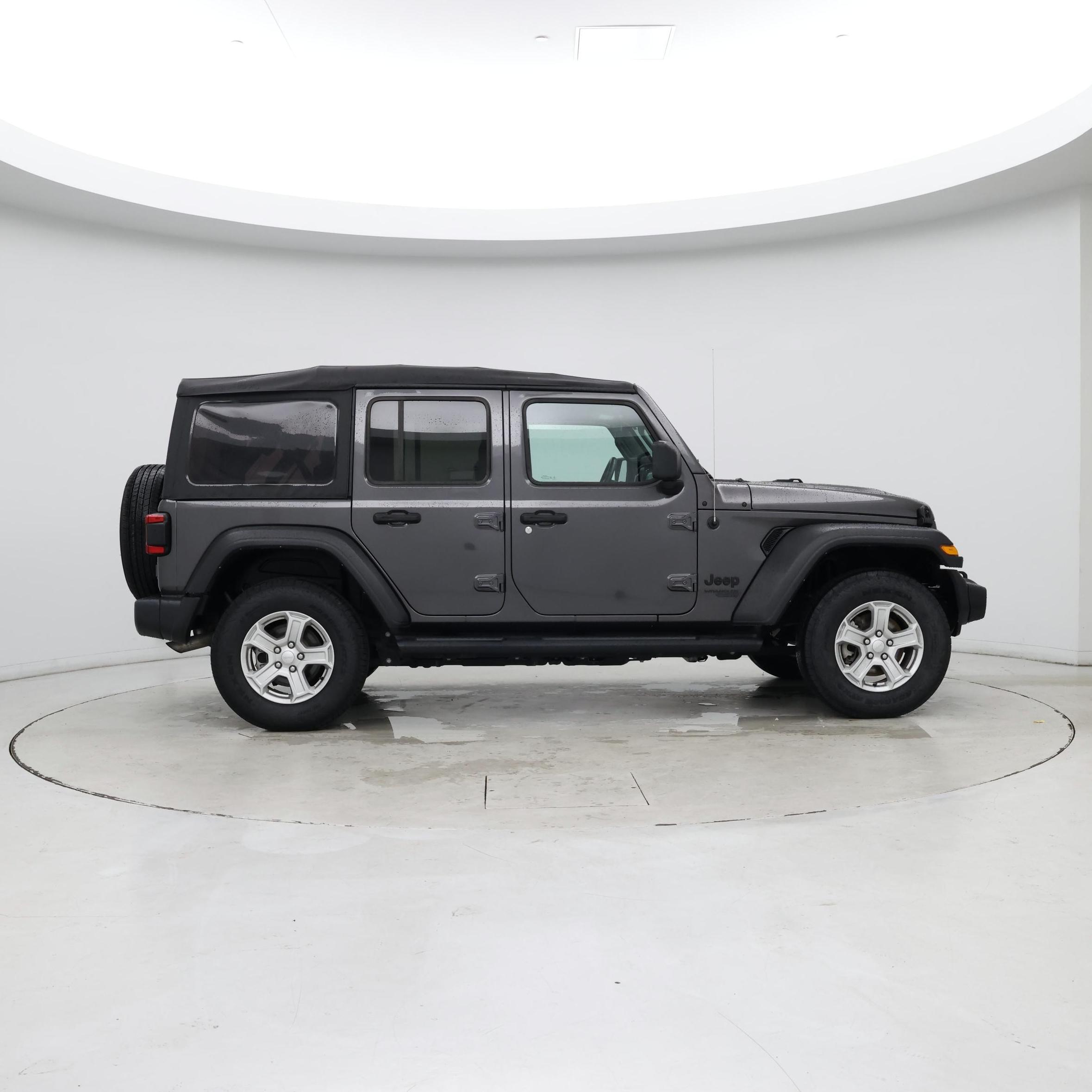 Thumbnail: 2021 Jeep Wrangler - 7