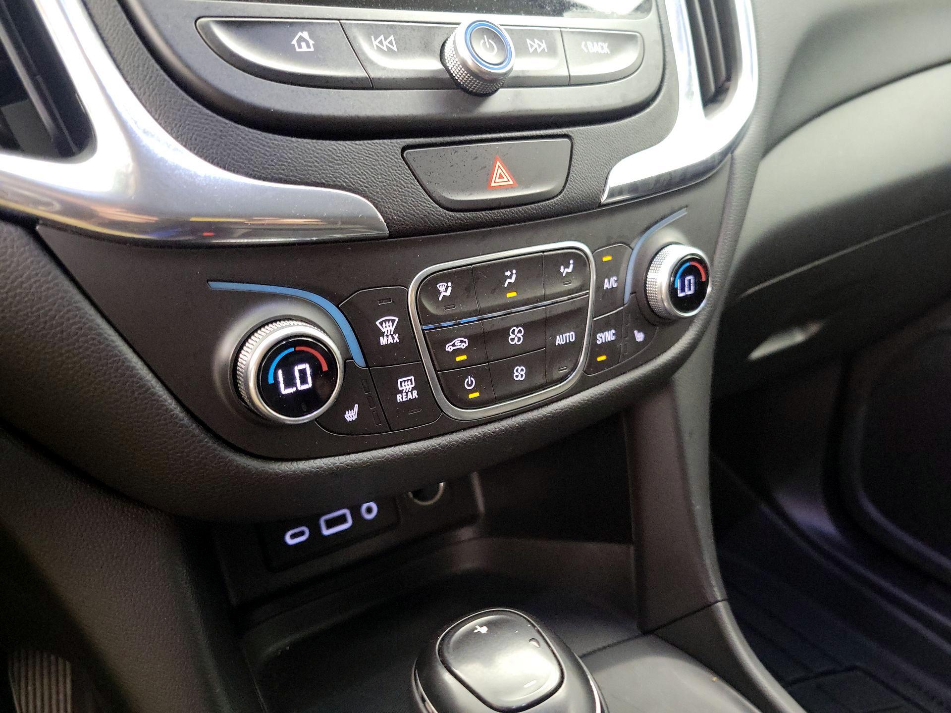 Thumbnail: 2019 Chevrolet Equinox - 16