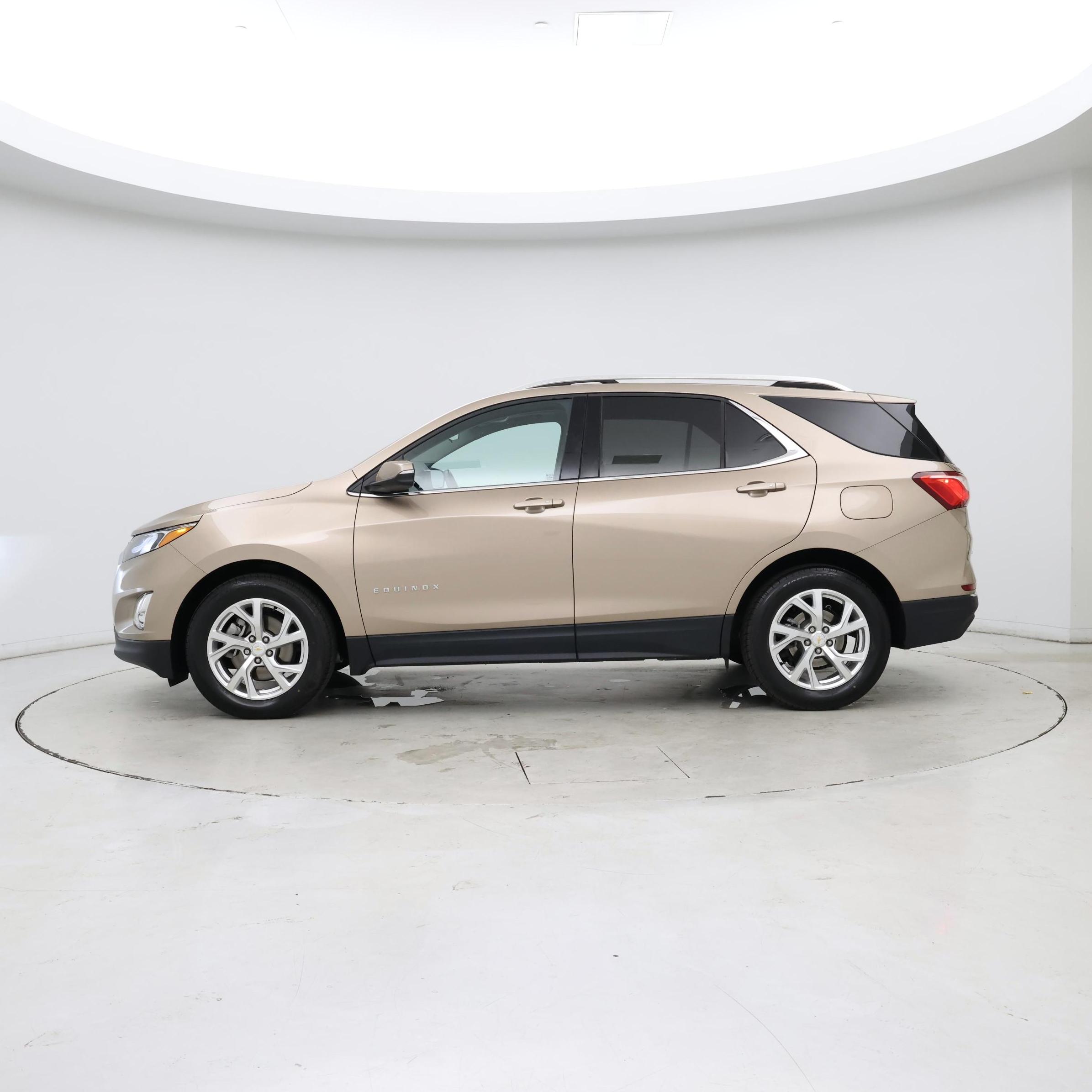 Thumbnail: 2019 Chevrolet Equinox - 3