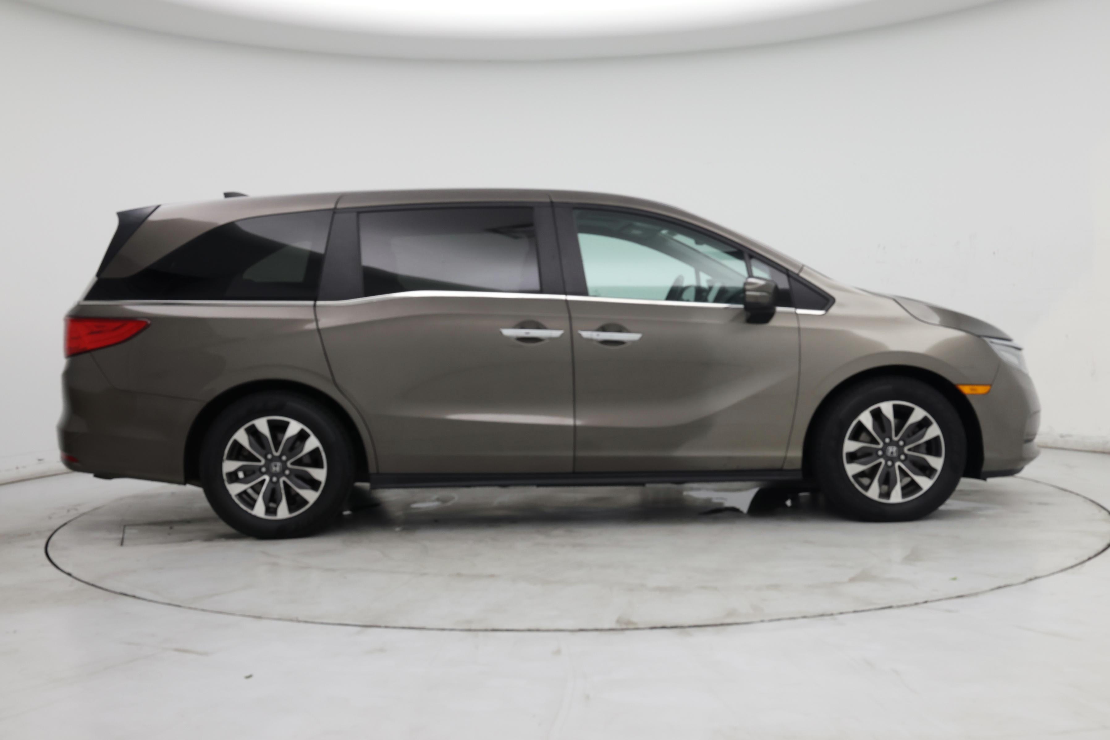Thumbnail: 2022 Honda Odyssey - 7