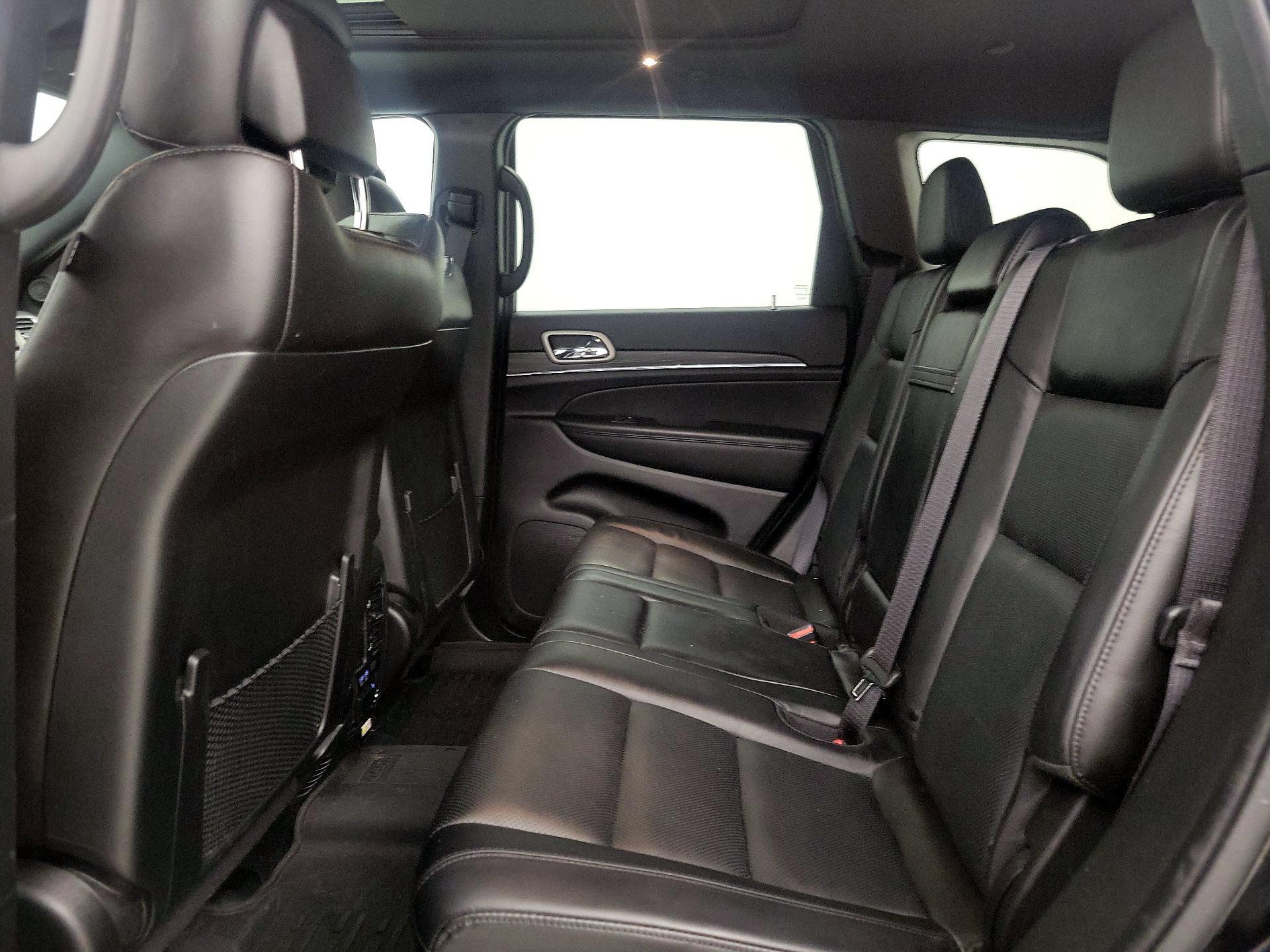 Thumbnail: 2021 Jeep Grand Cherokee - 20