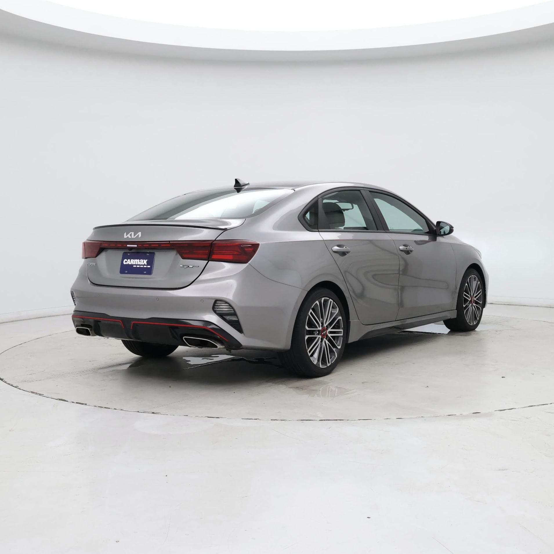 Thumbnail: 2022 Kia Forte - 8
