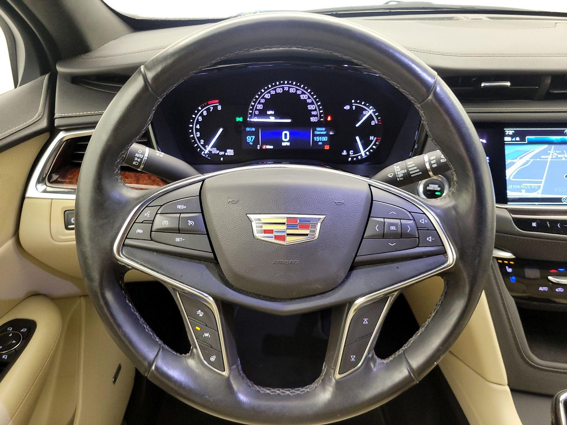 Thumbnail: 2019 Cadillac XT5 - 10