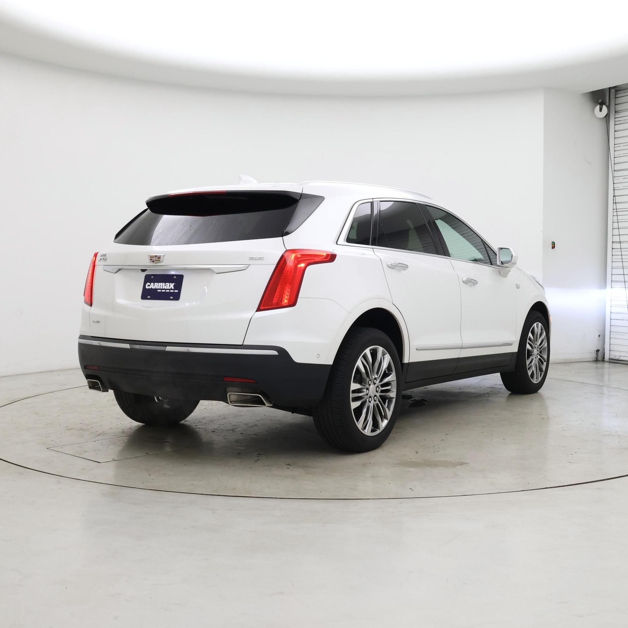 Thumbnail: 2019 Cadillac XT5 - 8