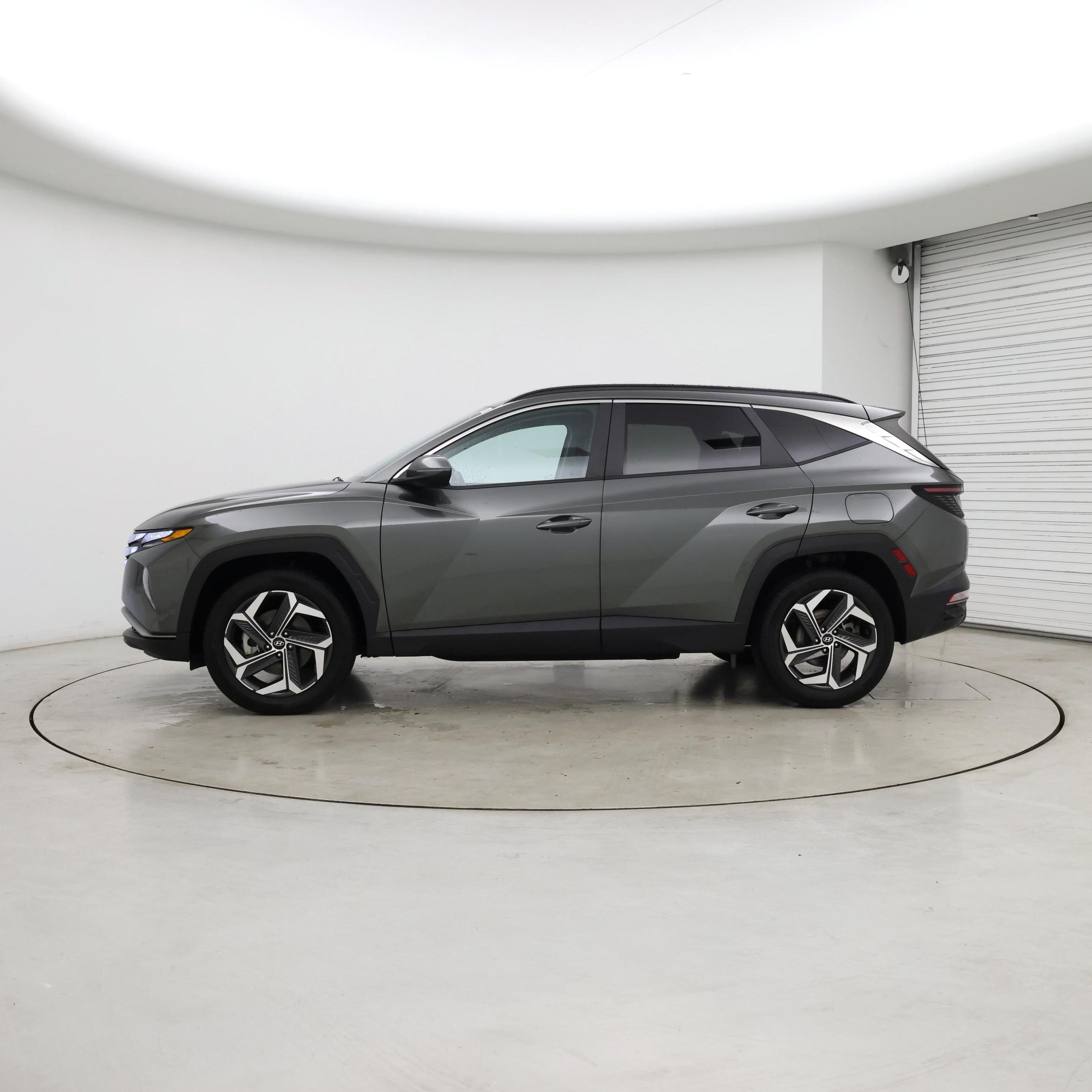 Thumbnail: 2022 Hyundai Tucson - 3