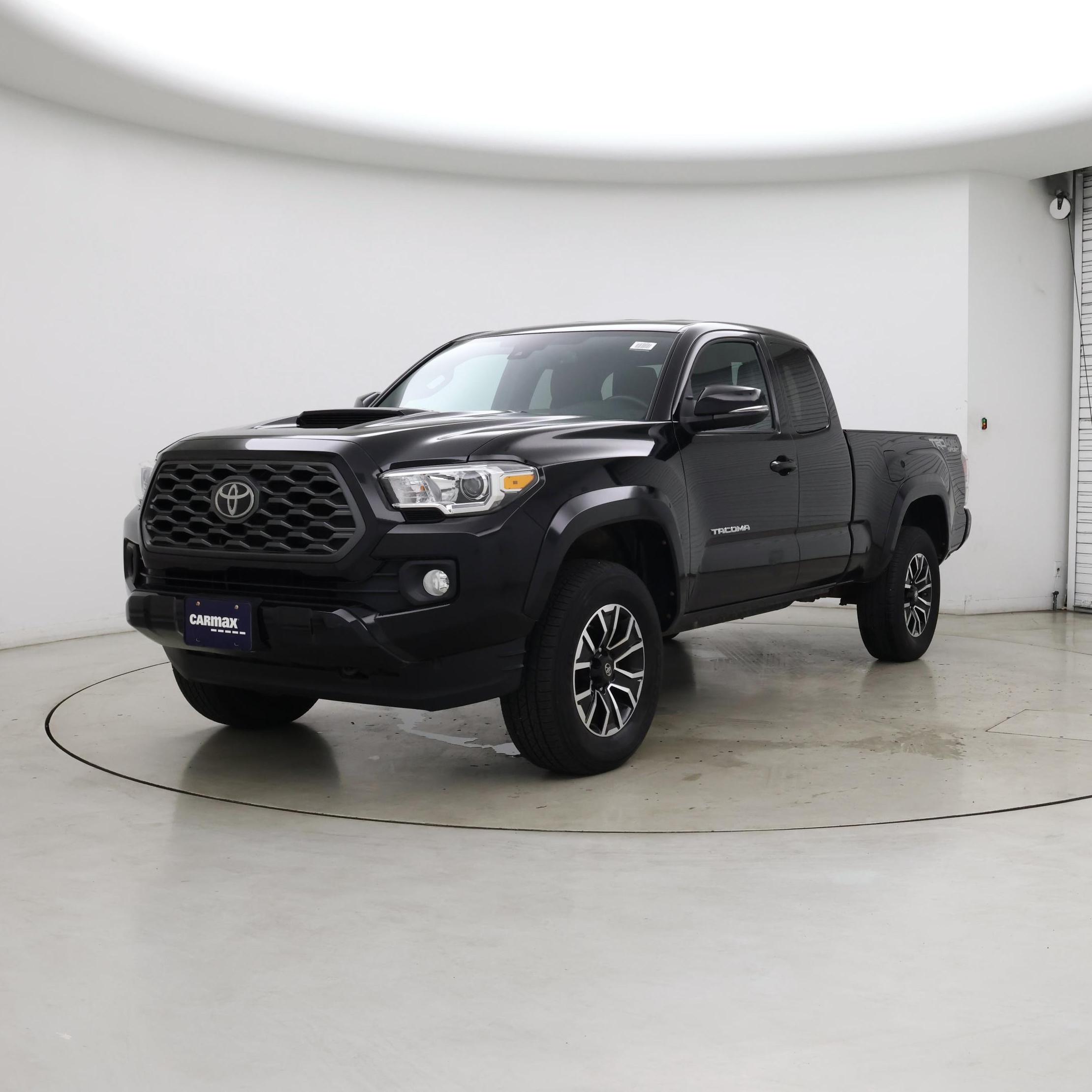 Thumbnail: 2020 Toyota Tacoma - 4