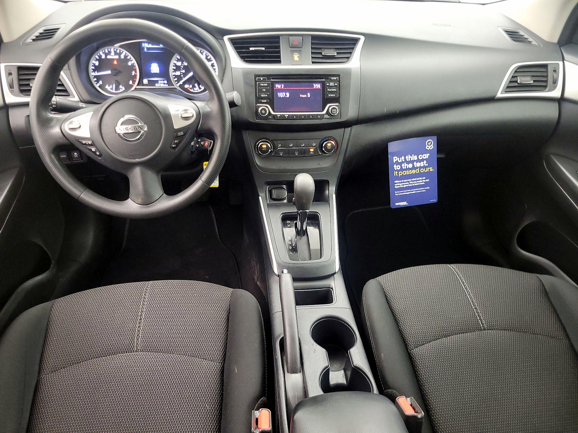 Thumbnail: 2018 Nissan Sentra - 9
