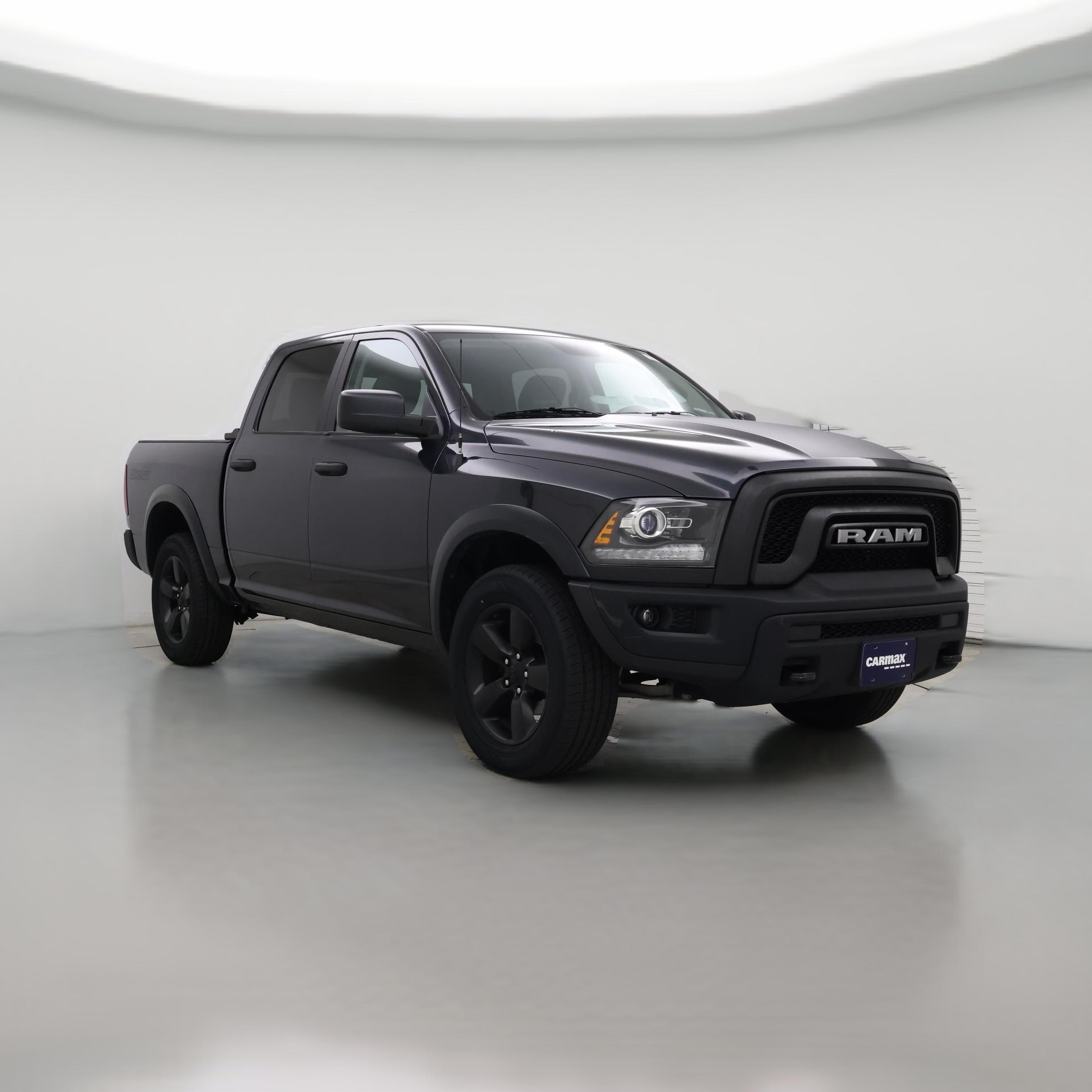 Thumbnail: 2020 RAM 1500 Classic - 1