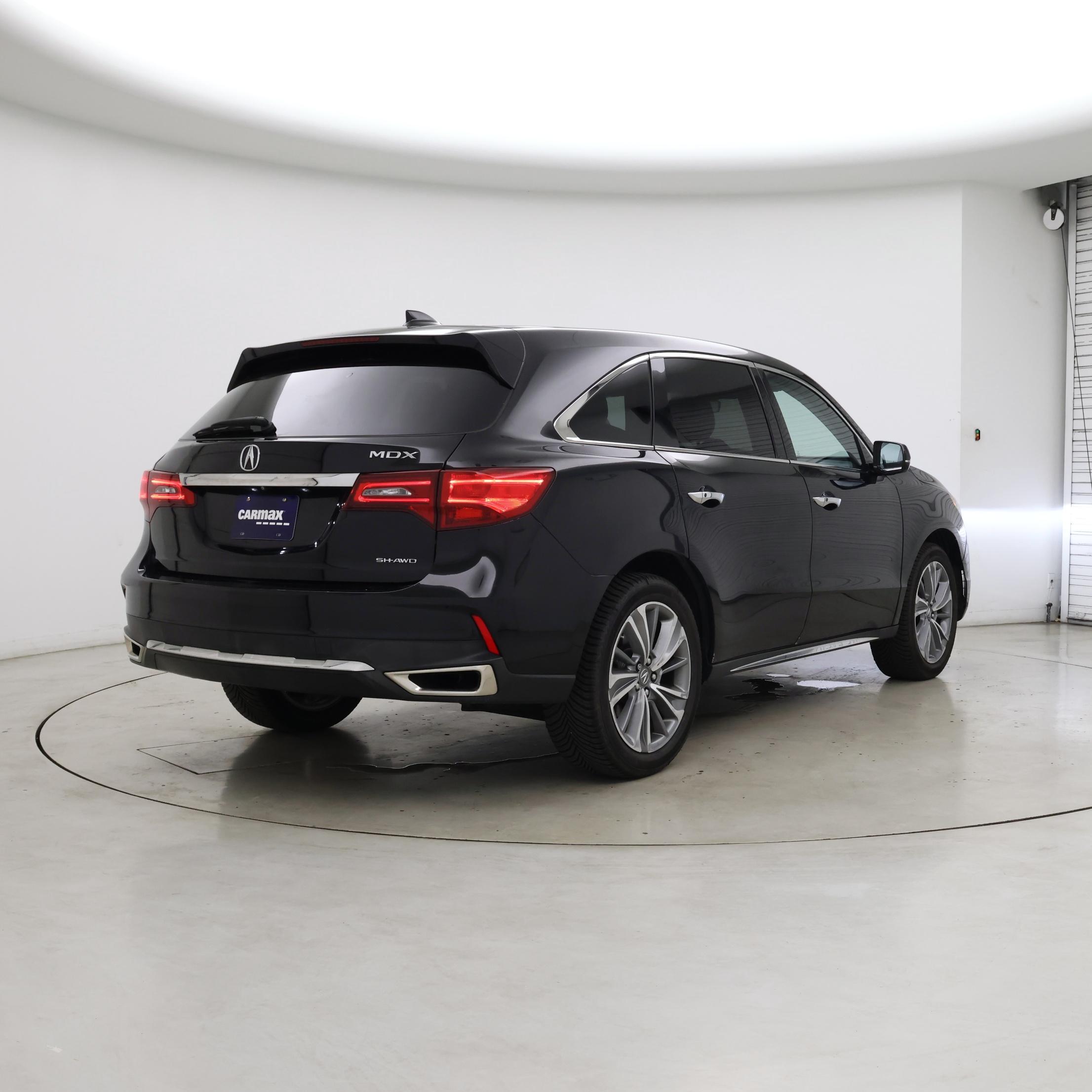 Thumbnail: 2017 Acura MDX - 8