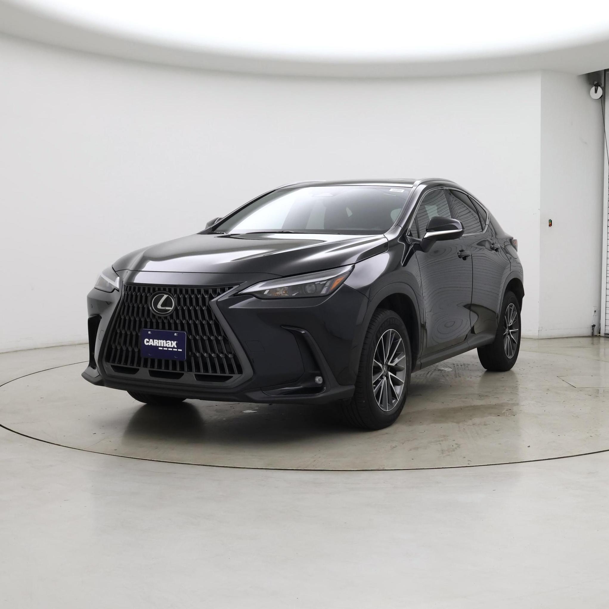 Thumbnail: 2022 Lexus NX - 4