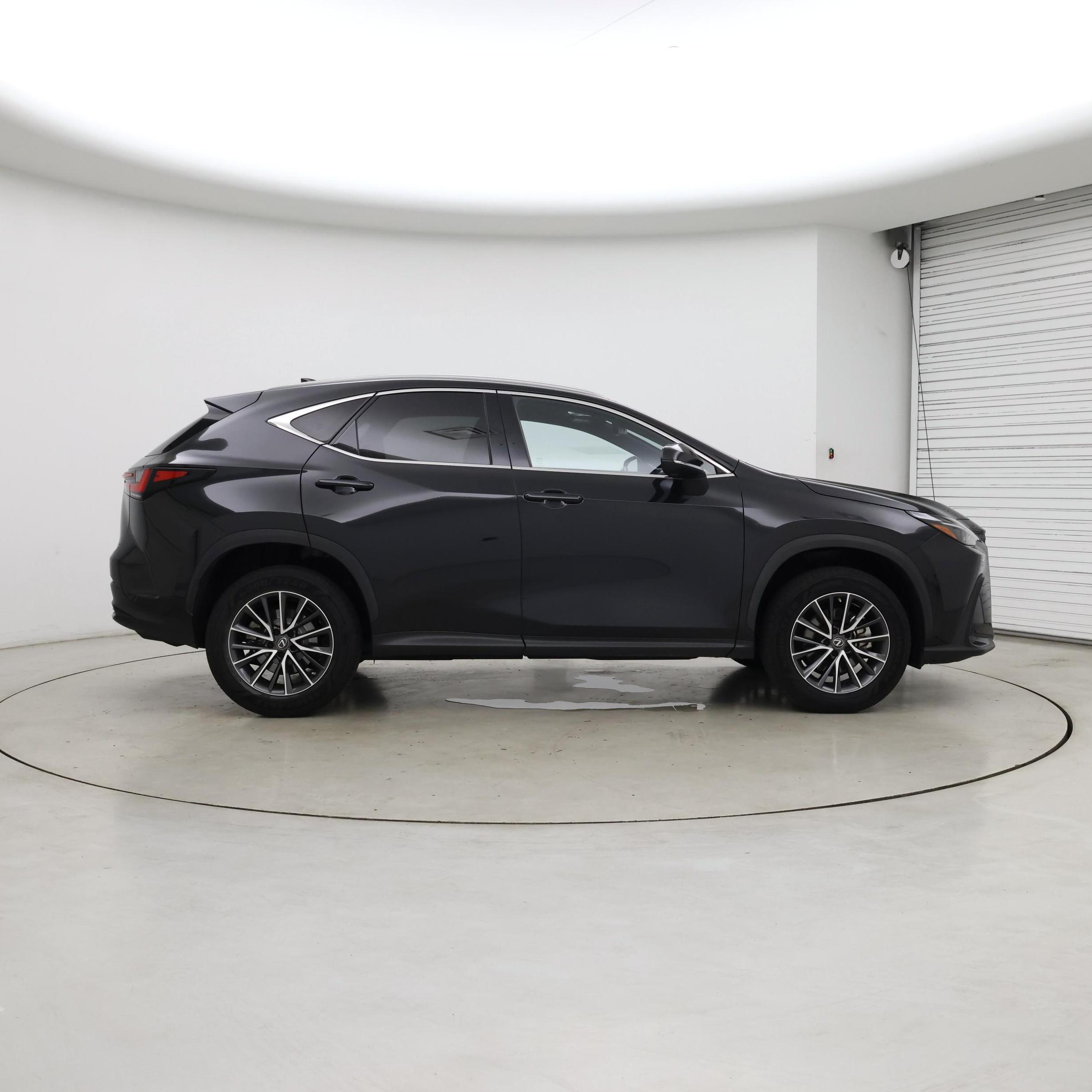 Thumbnail: 2022 Lexus NX - 7